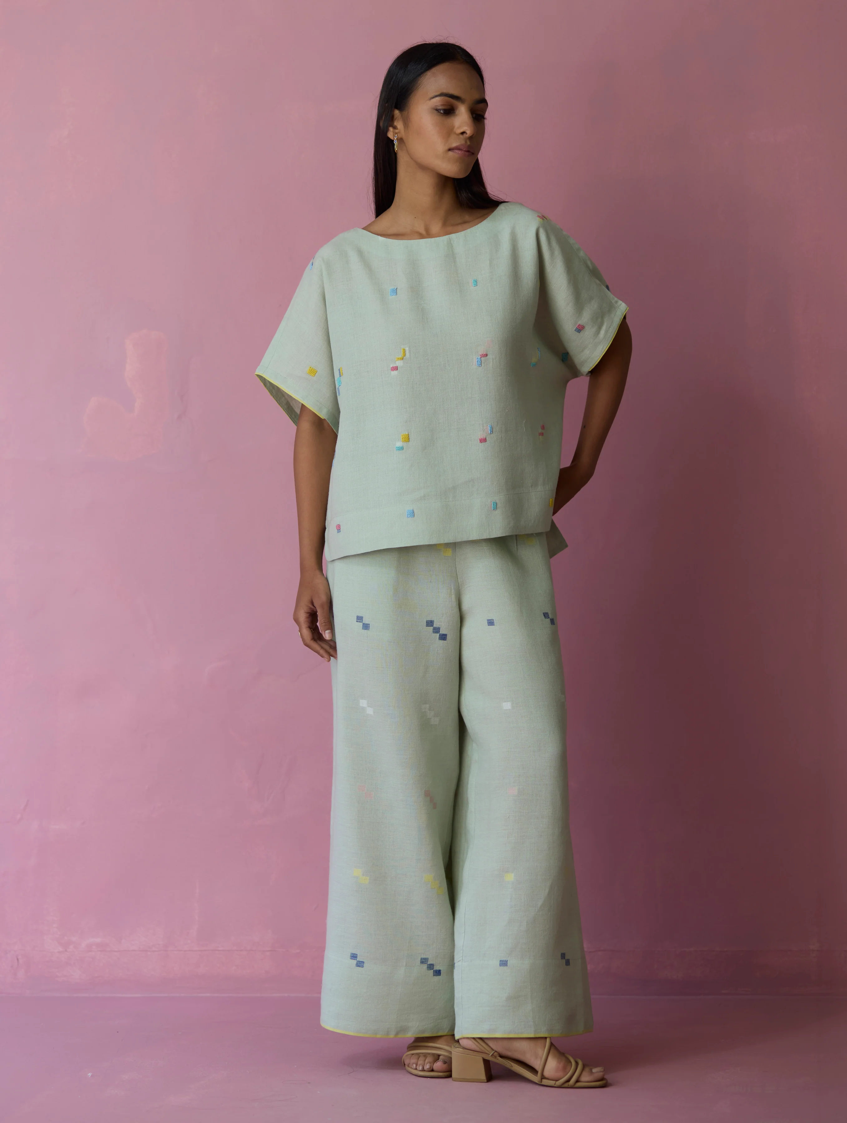 Kanni Hand-Embroidered Jamdani Linen Top - Aqua - Image 3
