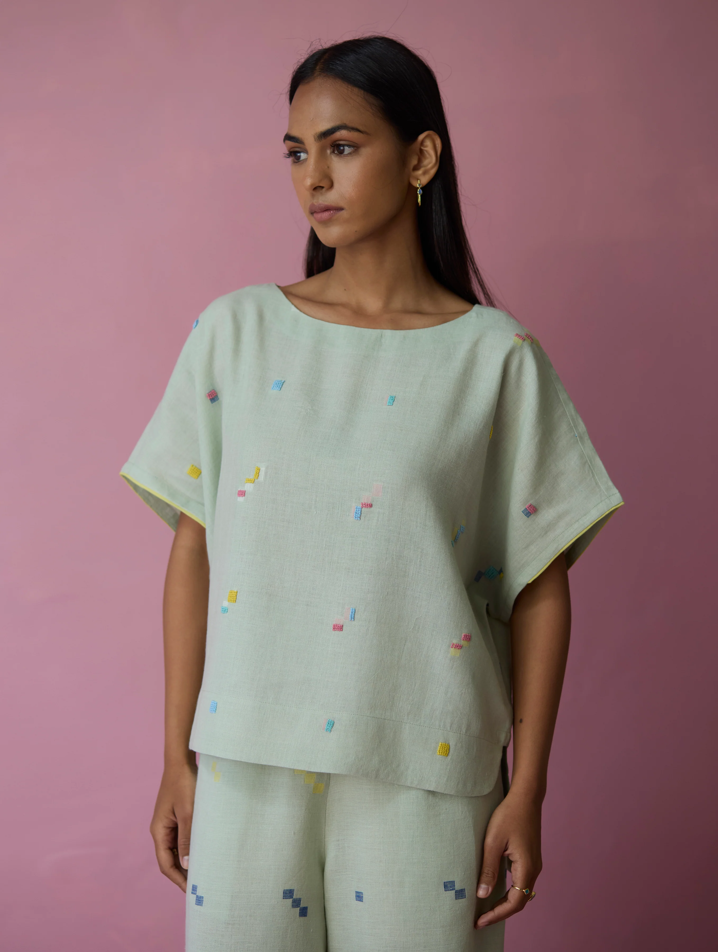Kanni Hand-Embroidered Jamdani Linen Top - Aqua - Image 5