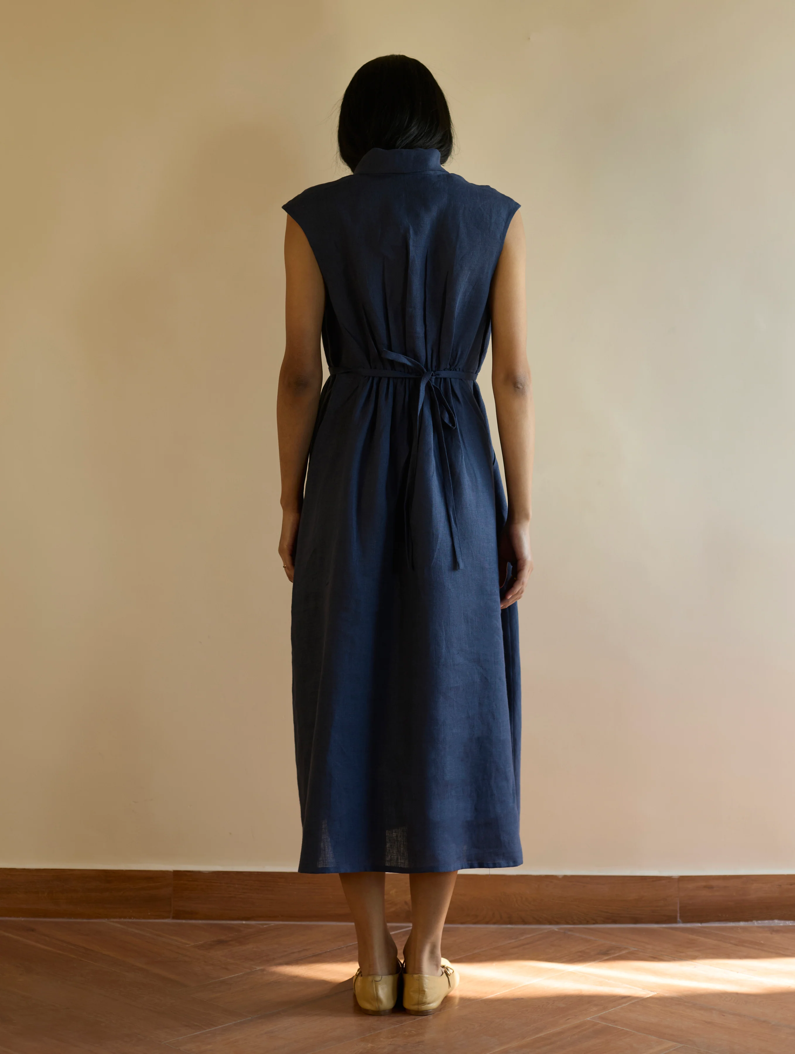 Kara Shawl Collar Linen Dress - Navy - Image 5