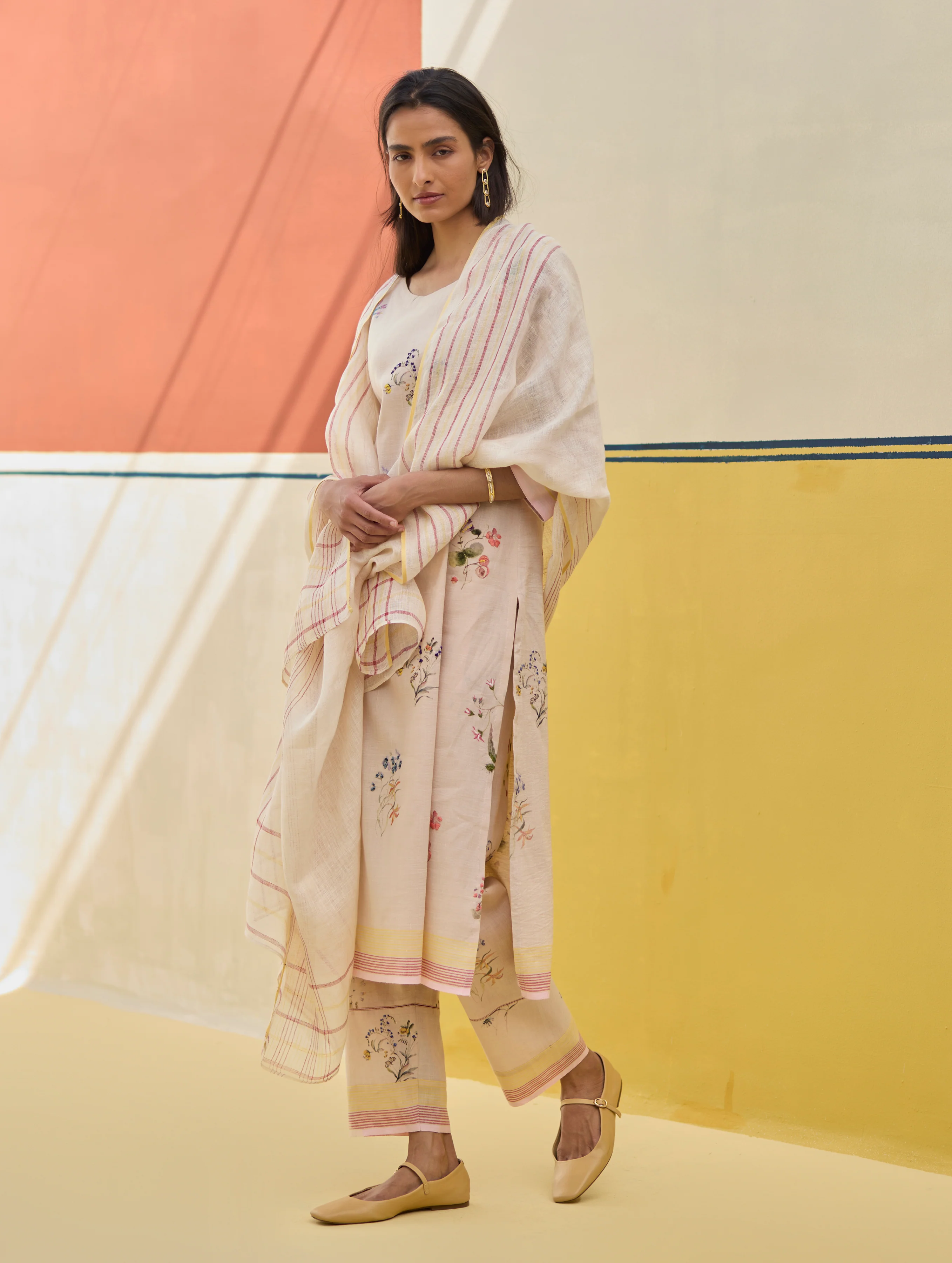 Kera Floral Embroidered Kurta Set
 - Sand - Image 4