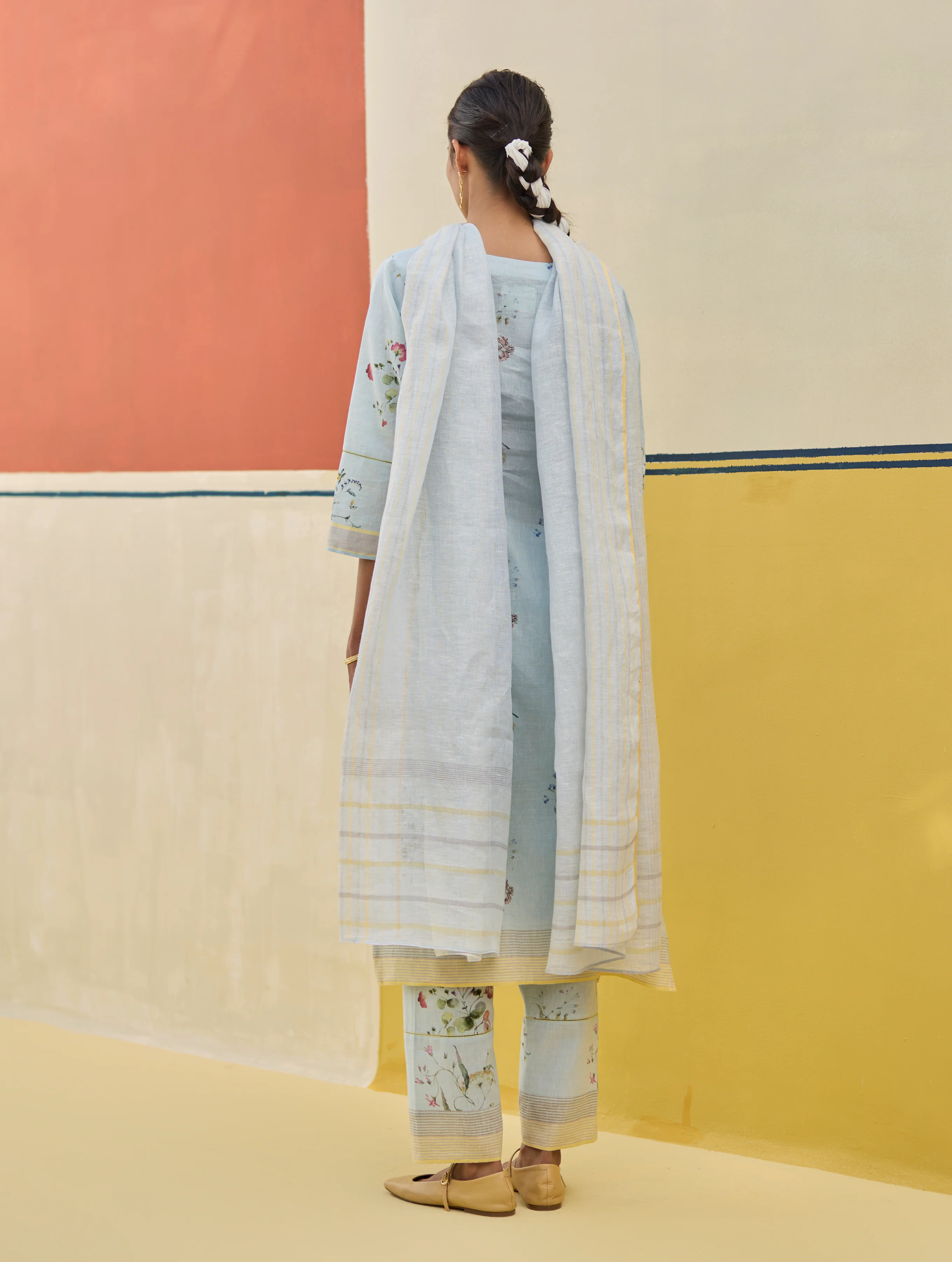 Kera Floral Embroidered Kurta Set
 - Sky - Image 3
