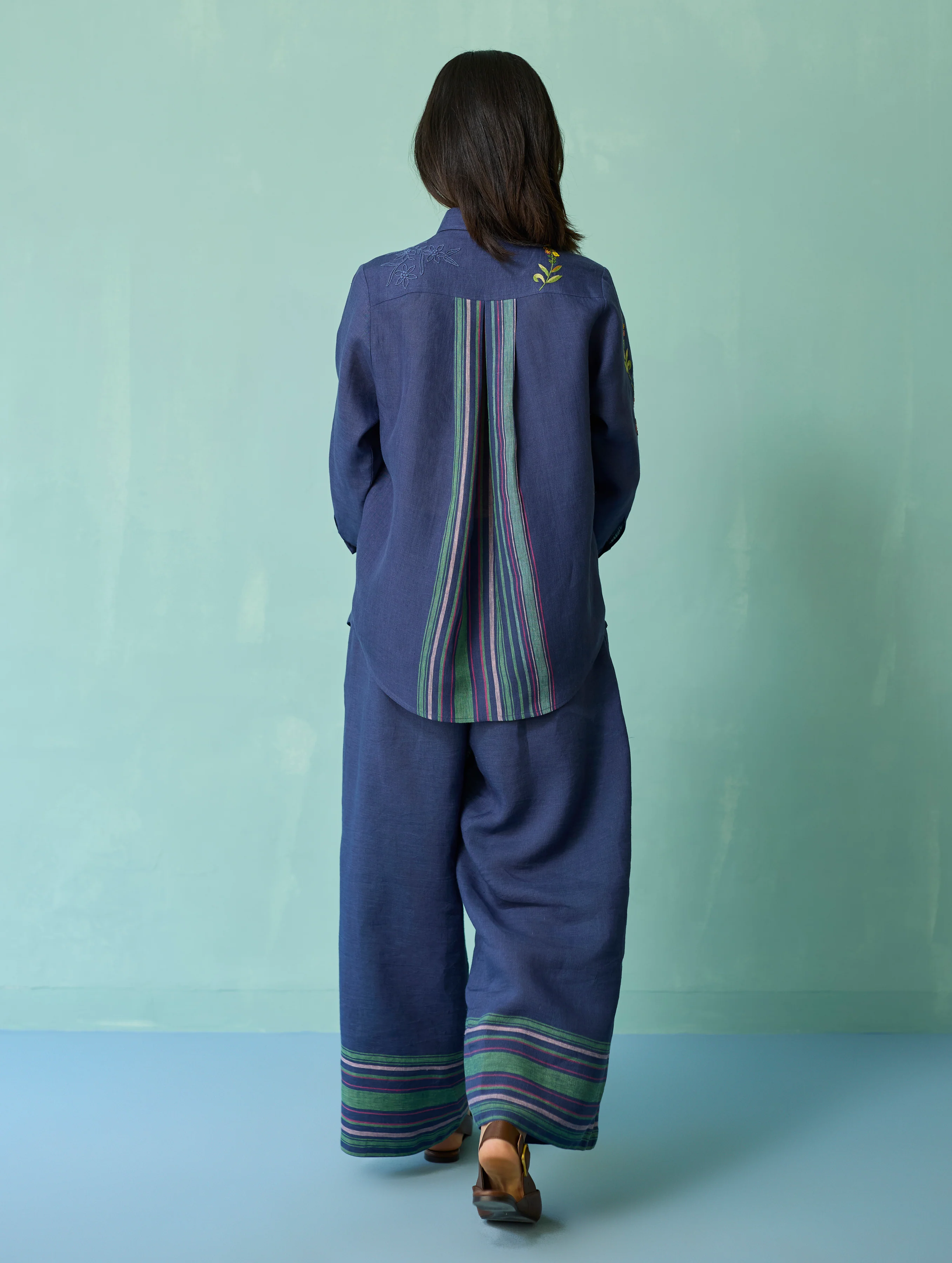 Kima Hand-Embroidered Floral Co-ord Set - Indigo - Image 12