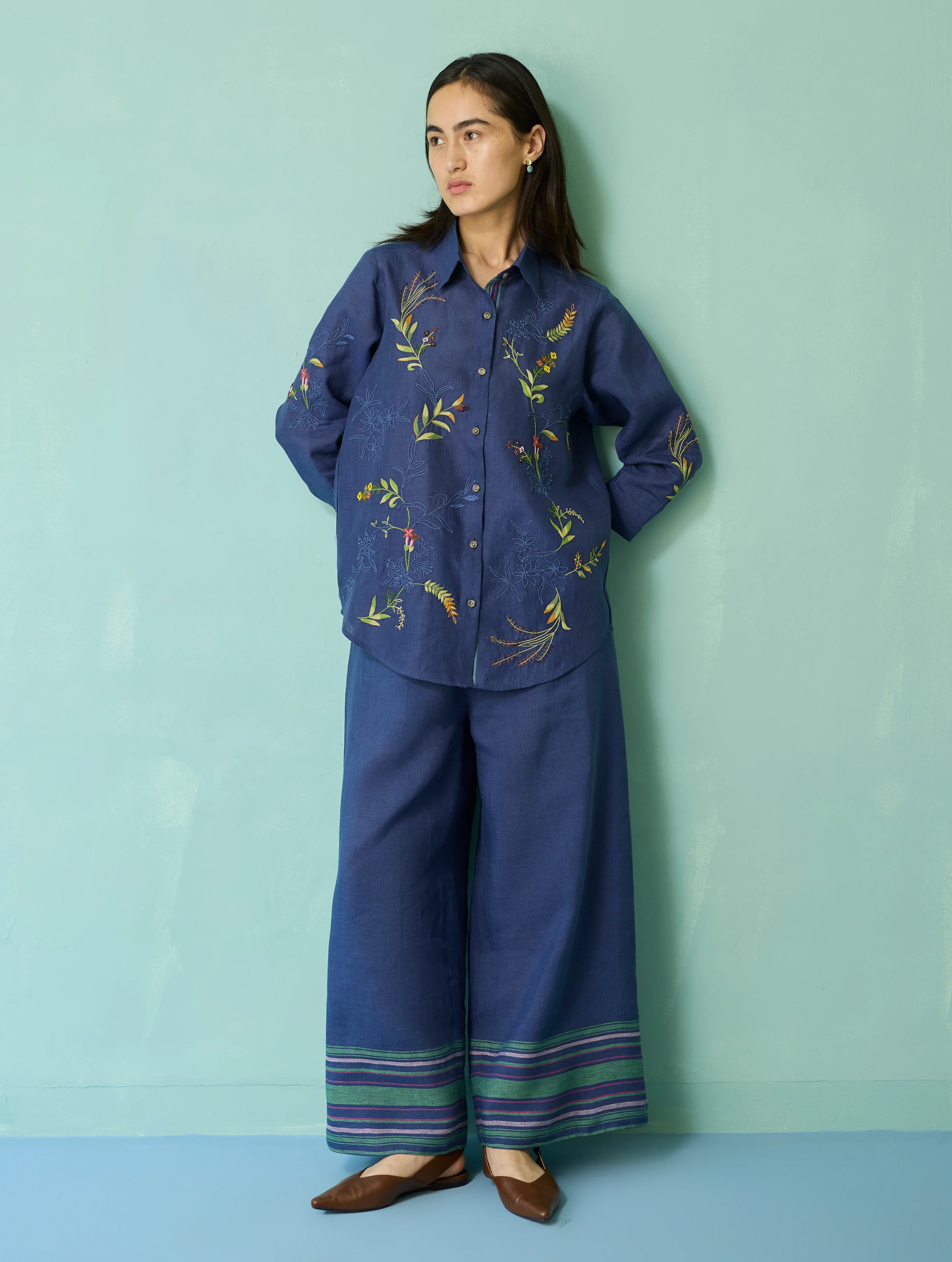 Kima Hand-Embroidered Floral Co-ord Set - Indigo - Image 3