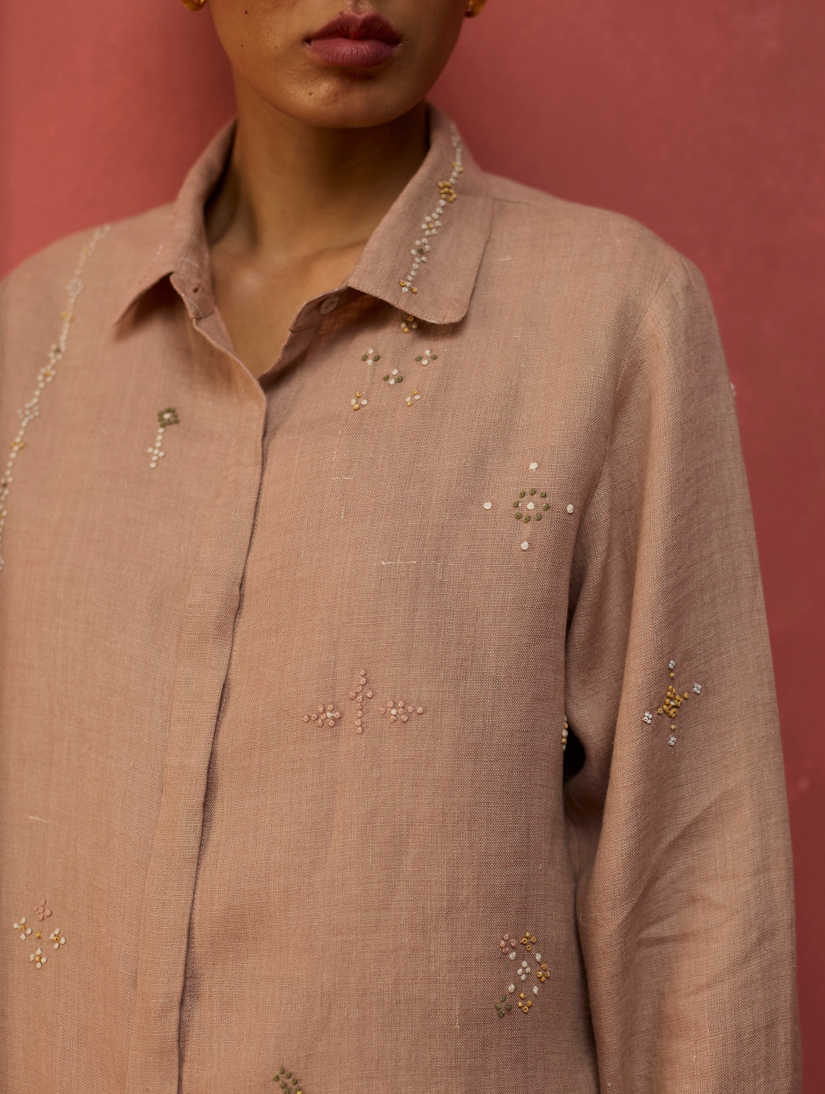 Kira Hand-Embroidered Linen Shirt - Dusty Rose - Image 11