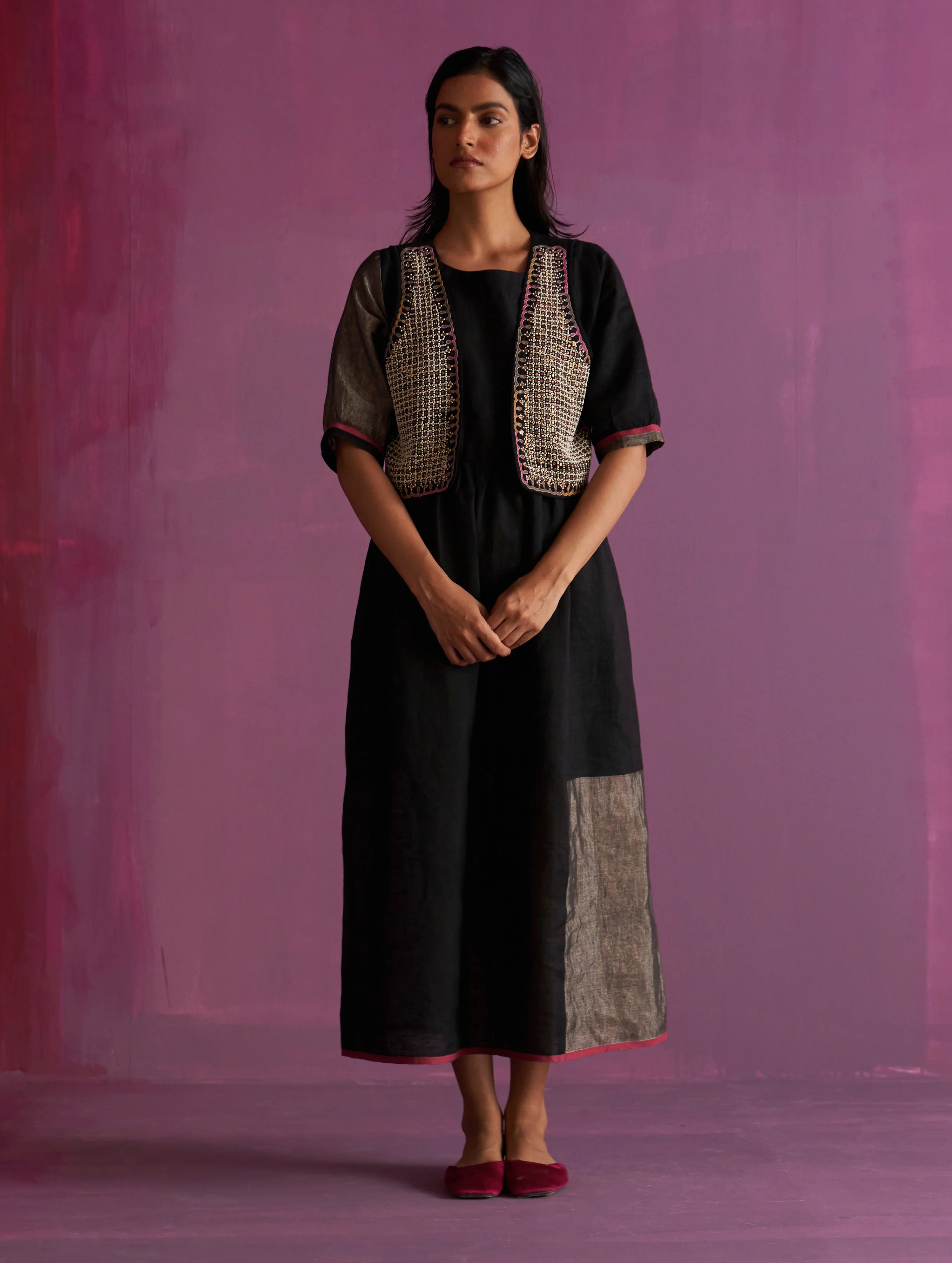 Kiri Linen Dress with Jacket - Black - Image 4