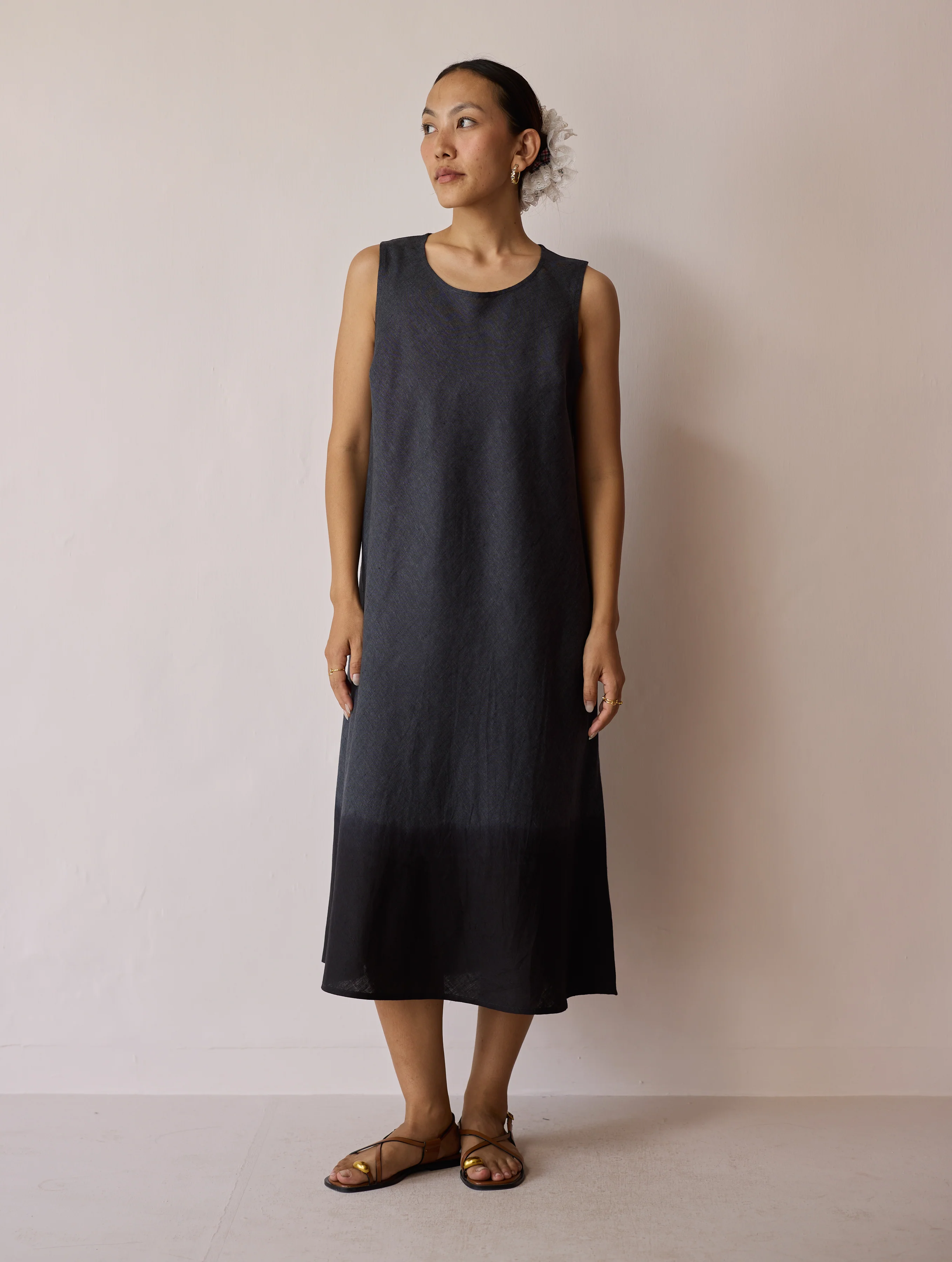 Kiya Ombre Hand-Dyed Linen Dress & Overlay- Charcoal - Image 15