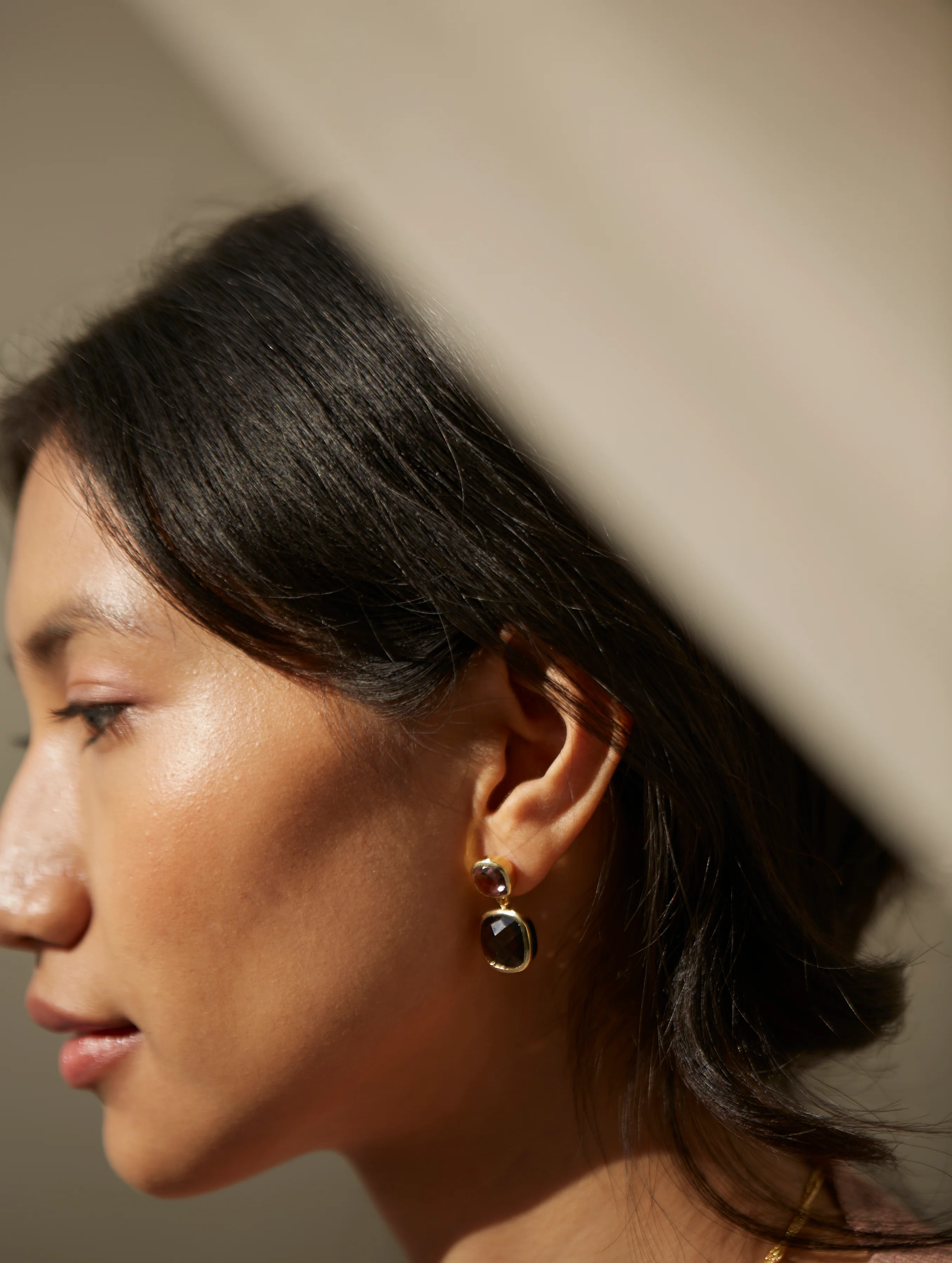 Kuina Earrings - Charcoal - Image 3