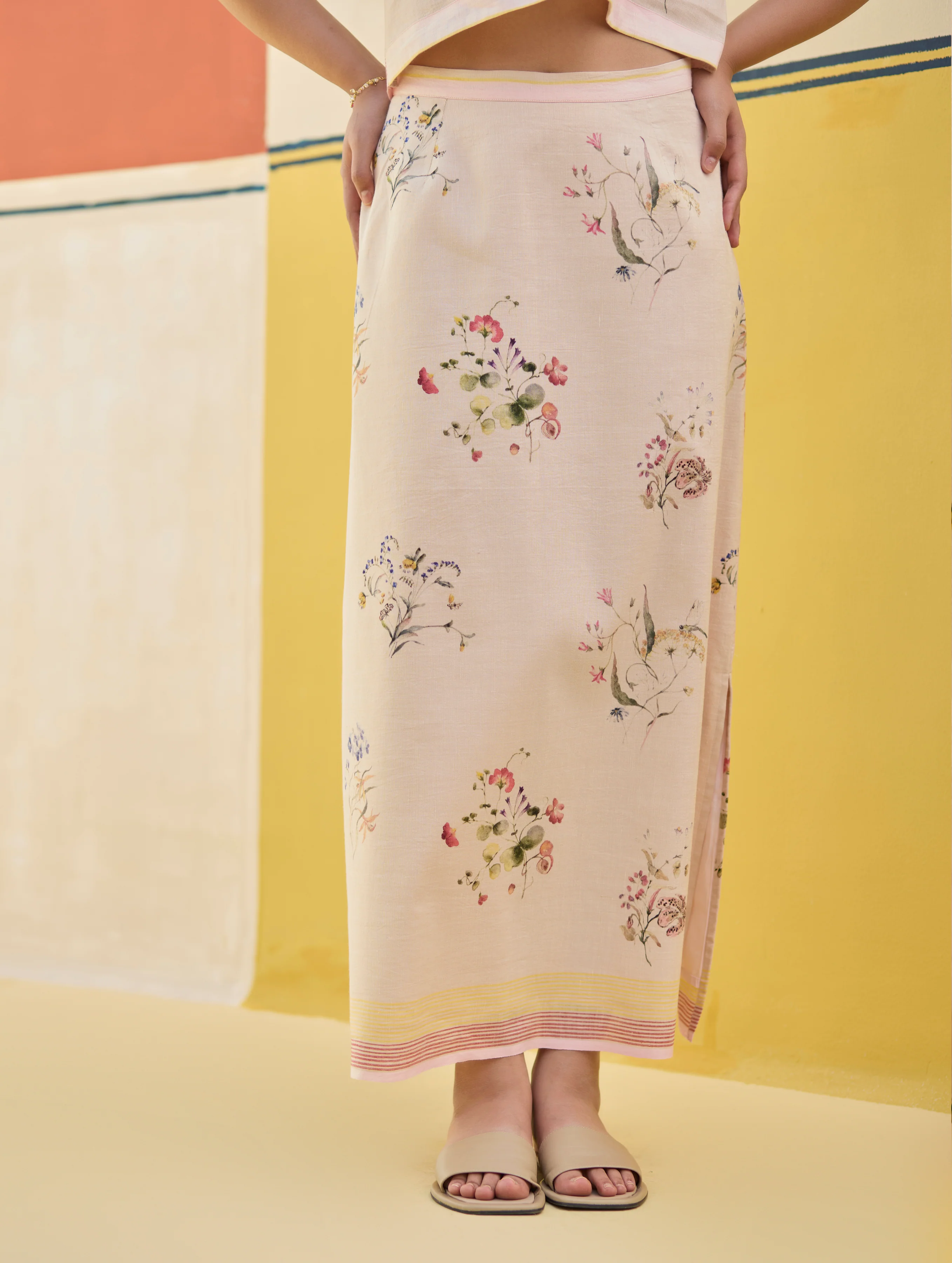 Leena Floral Co-ord Set
- Sand - Image 3