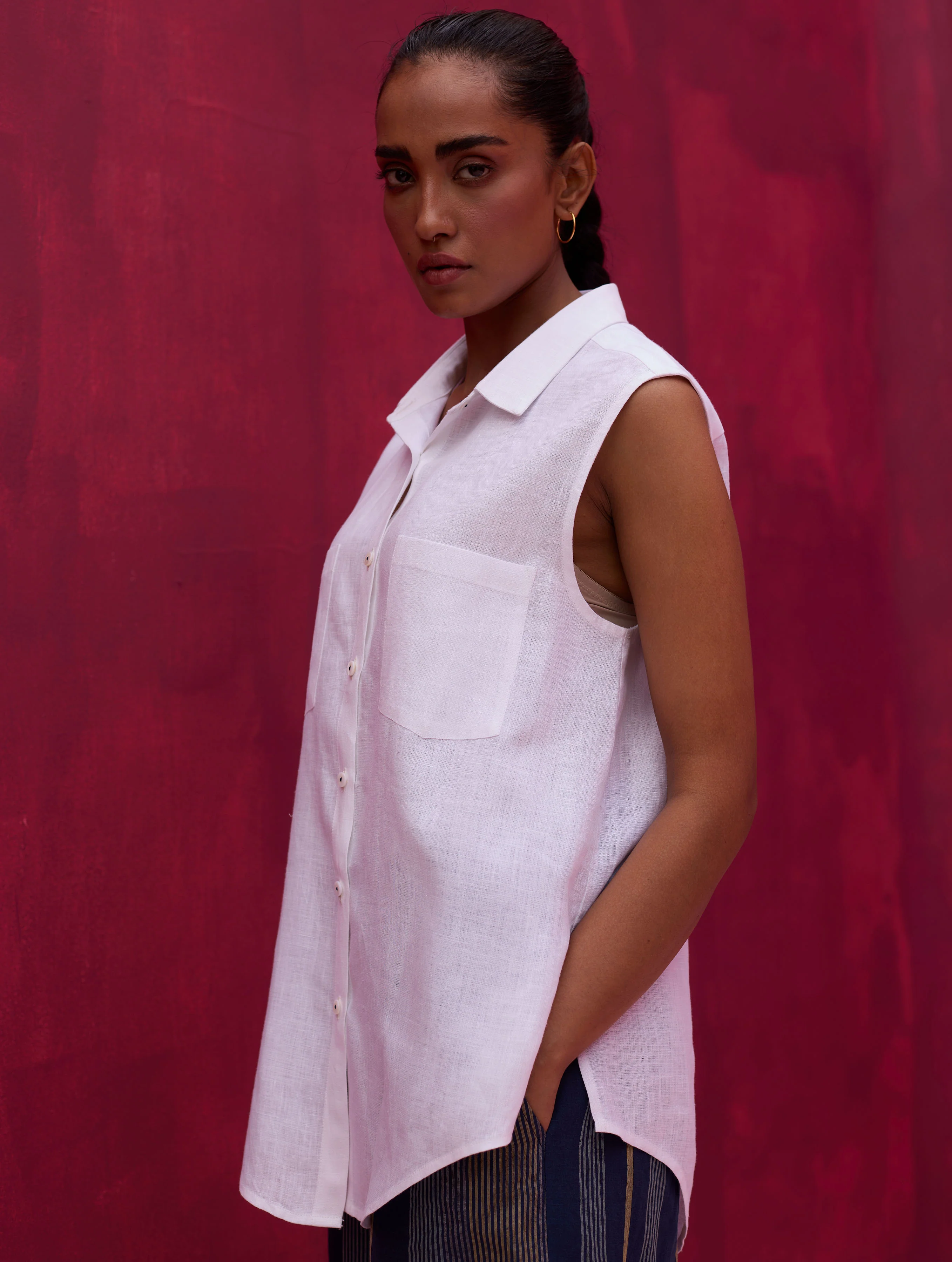 Lira Sleeveless Linen Shirt - Ivory - Image 9