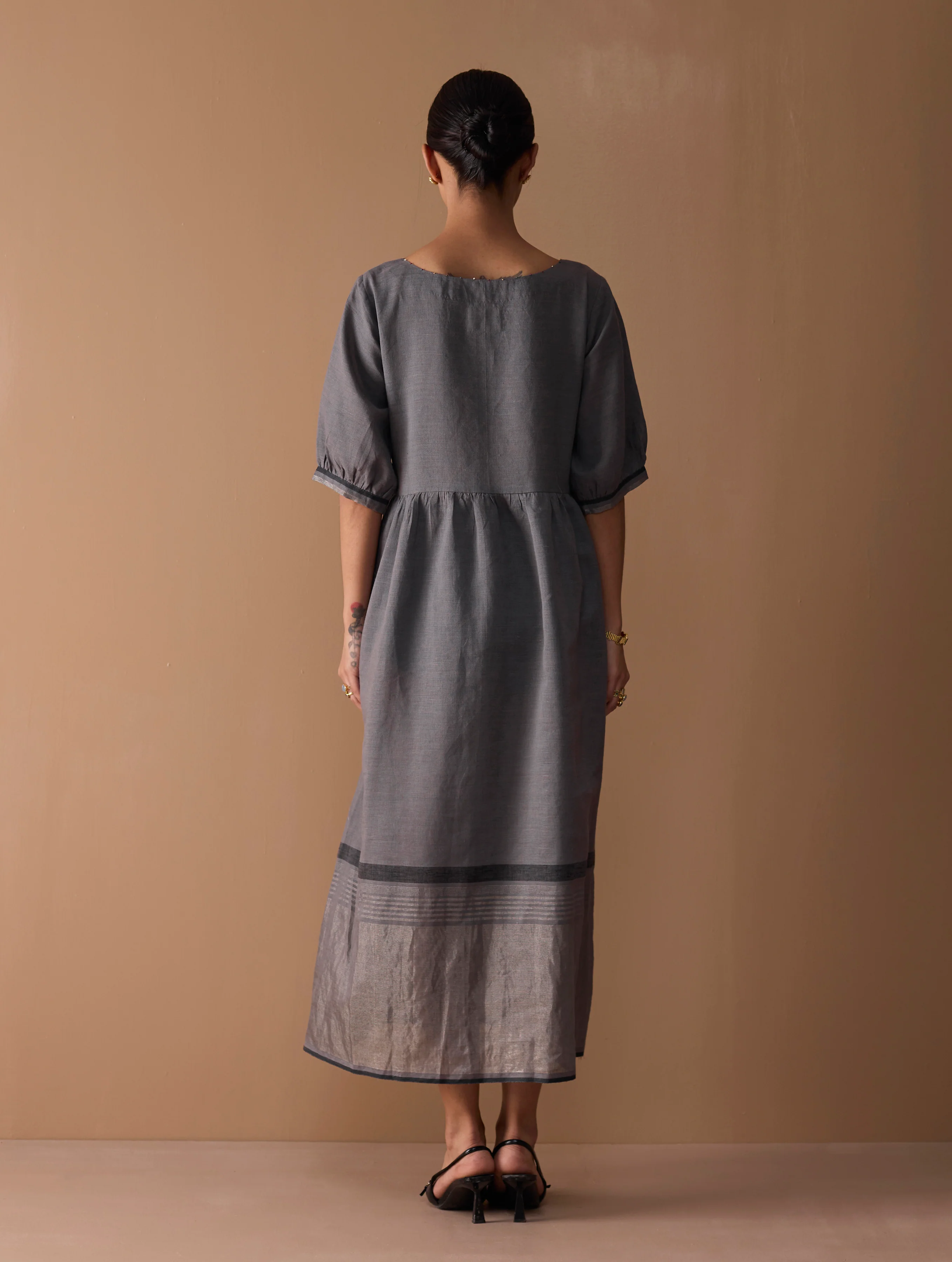 Mara Metallic Linen Gathered Dress - Metallic Grey - Image 7