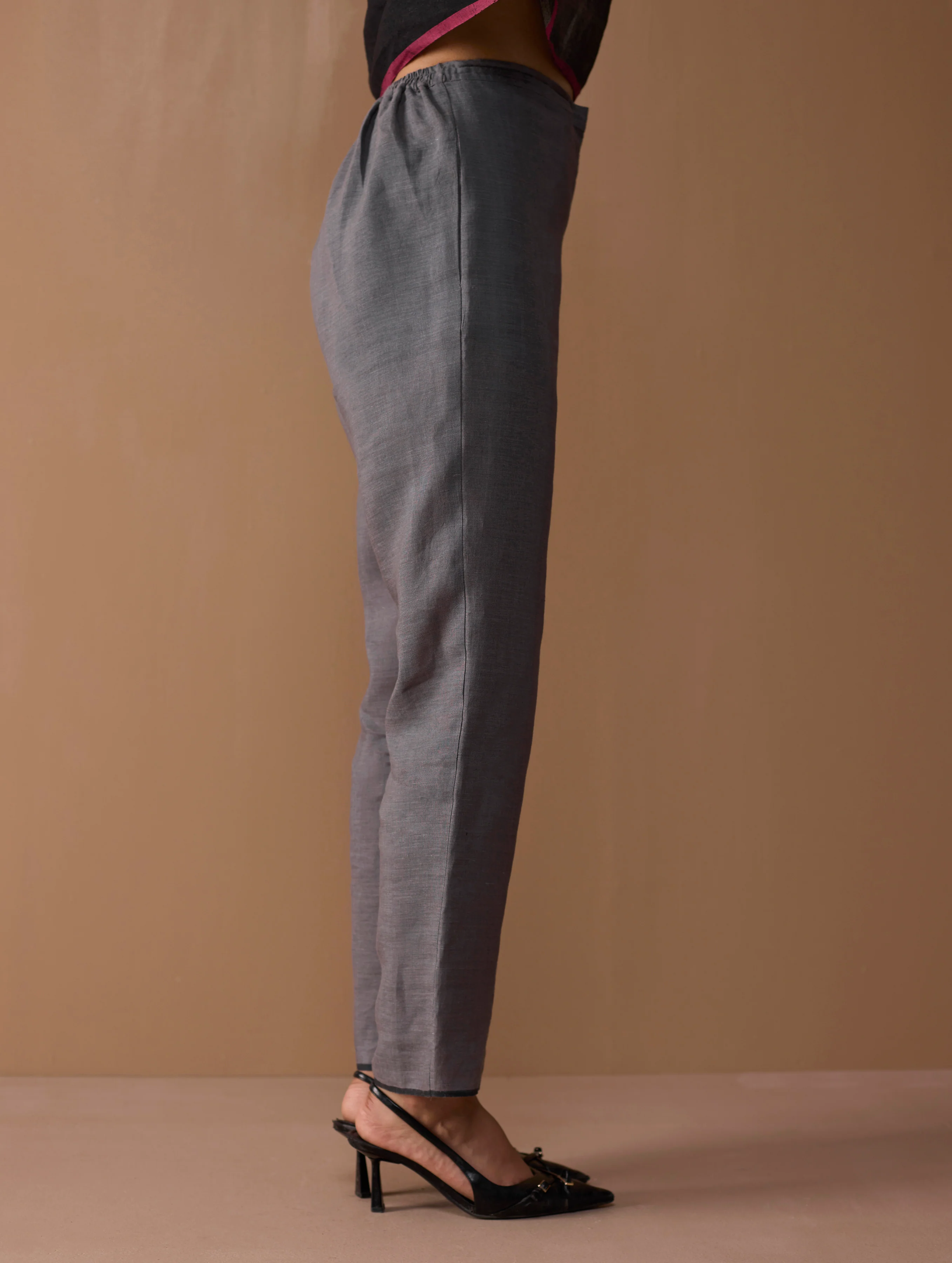Marwa Metallic Linen Panelled Kurta Set - Metallic Grey - Image 13
