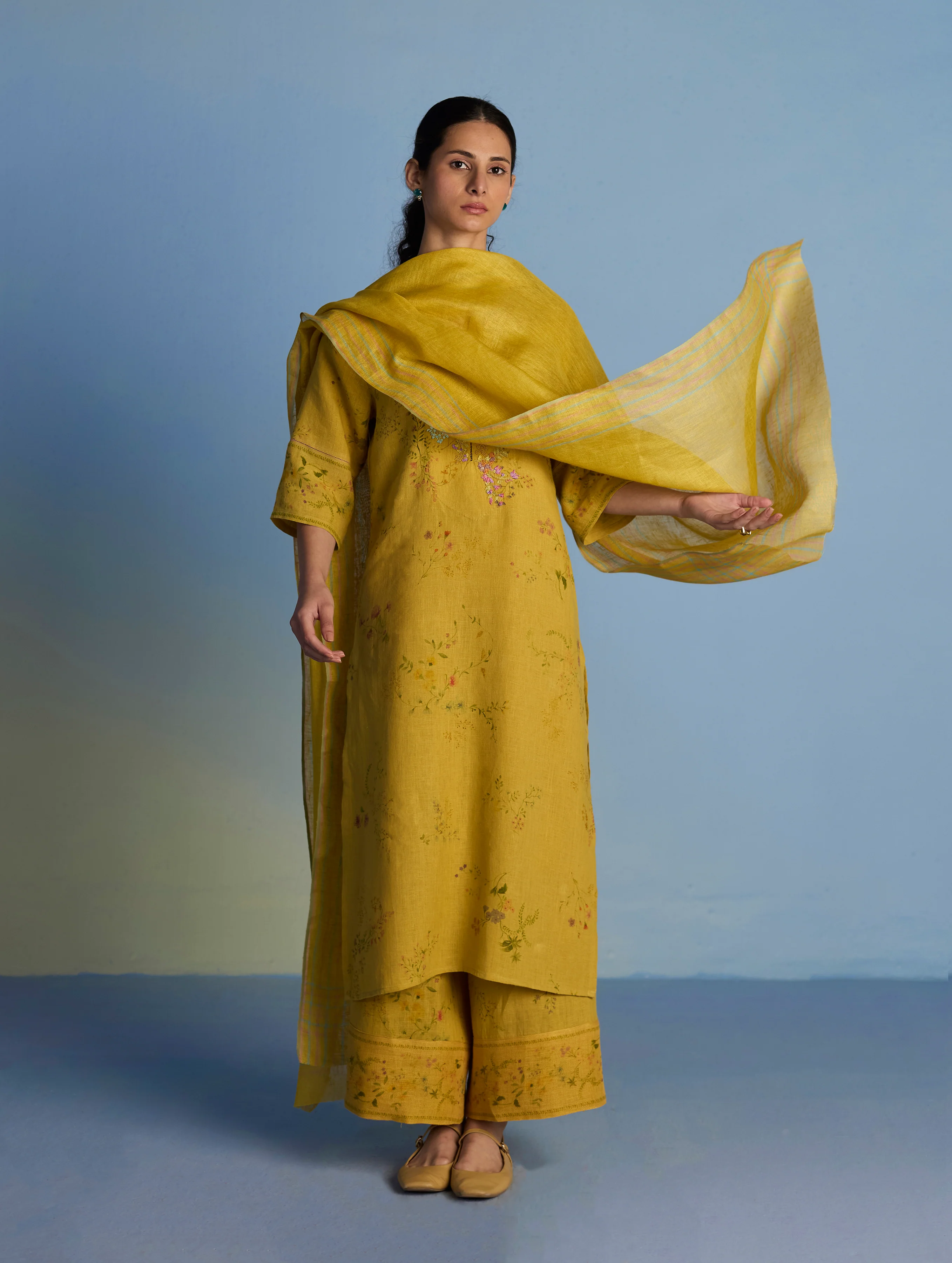 Maso Handwoven Linen Stripe Dupatta - Ochre - Image 8
