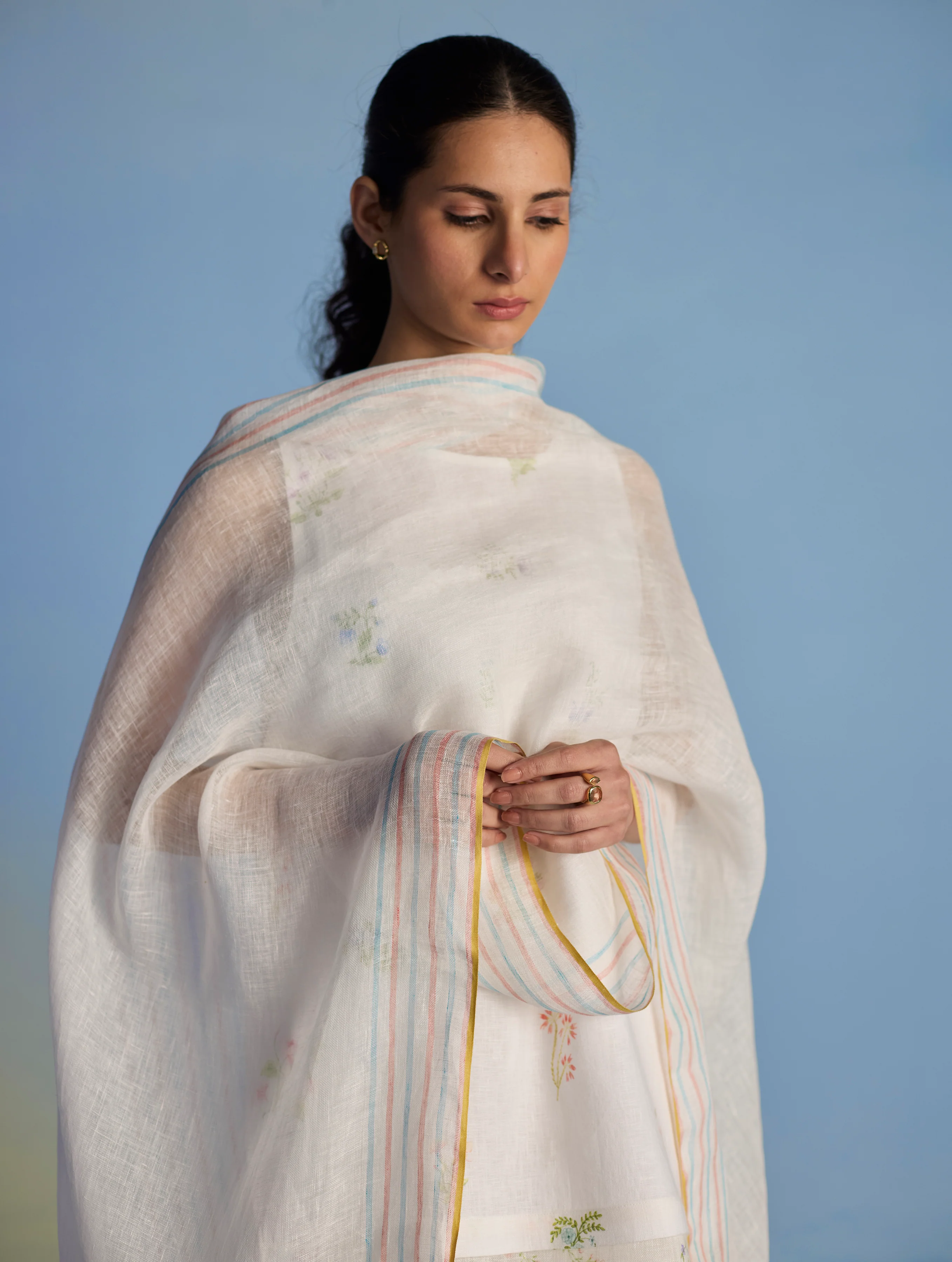 Maso Handwoven Linen Stripe Dupatta - White
