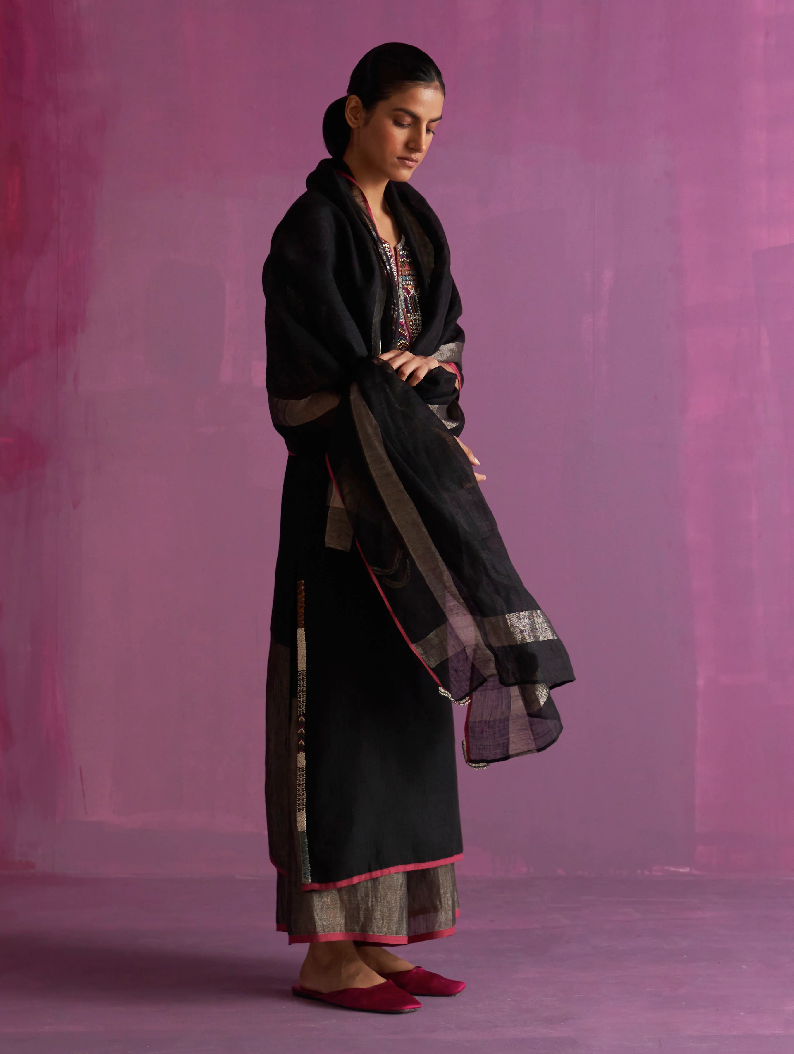 Mato Hand-Embroidered Kurta Set - Black - Image 5