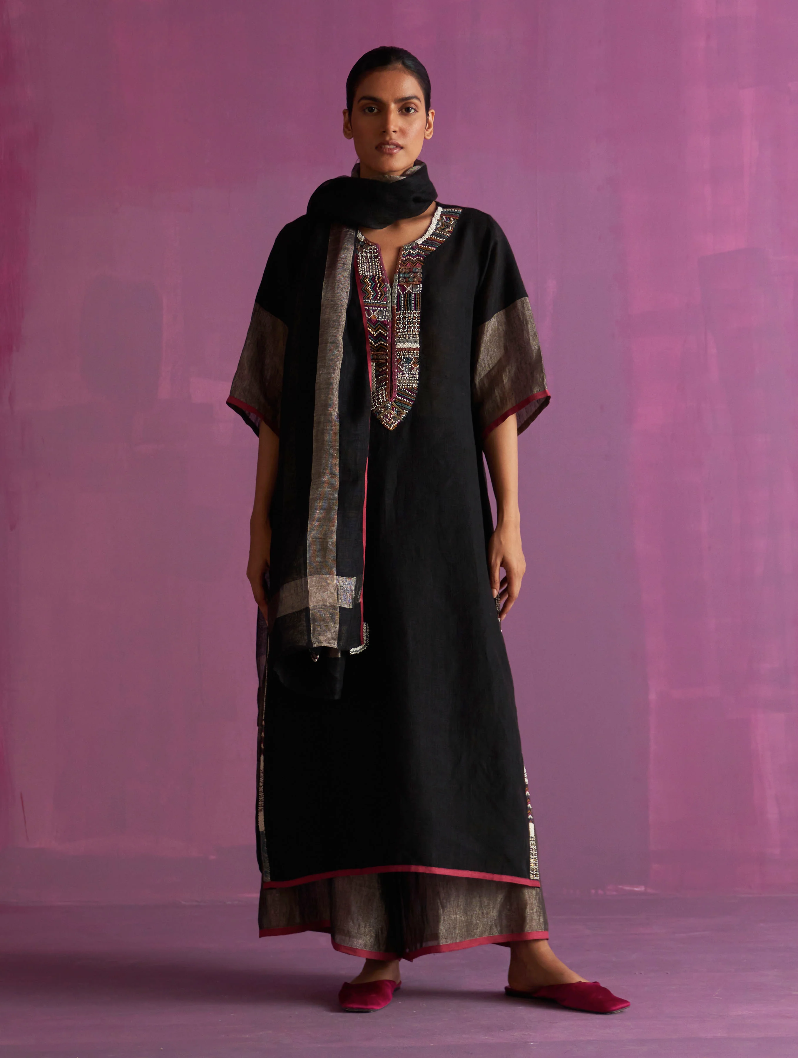 Mato Hand-Embroidered Kurta Set - Black - Image 6