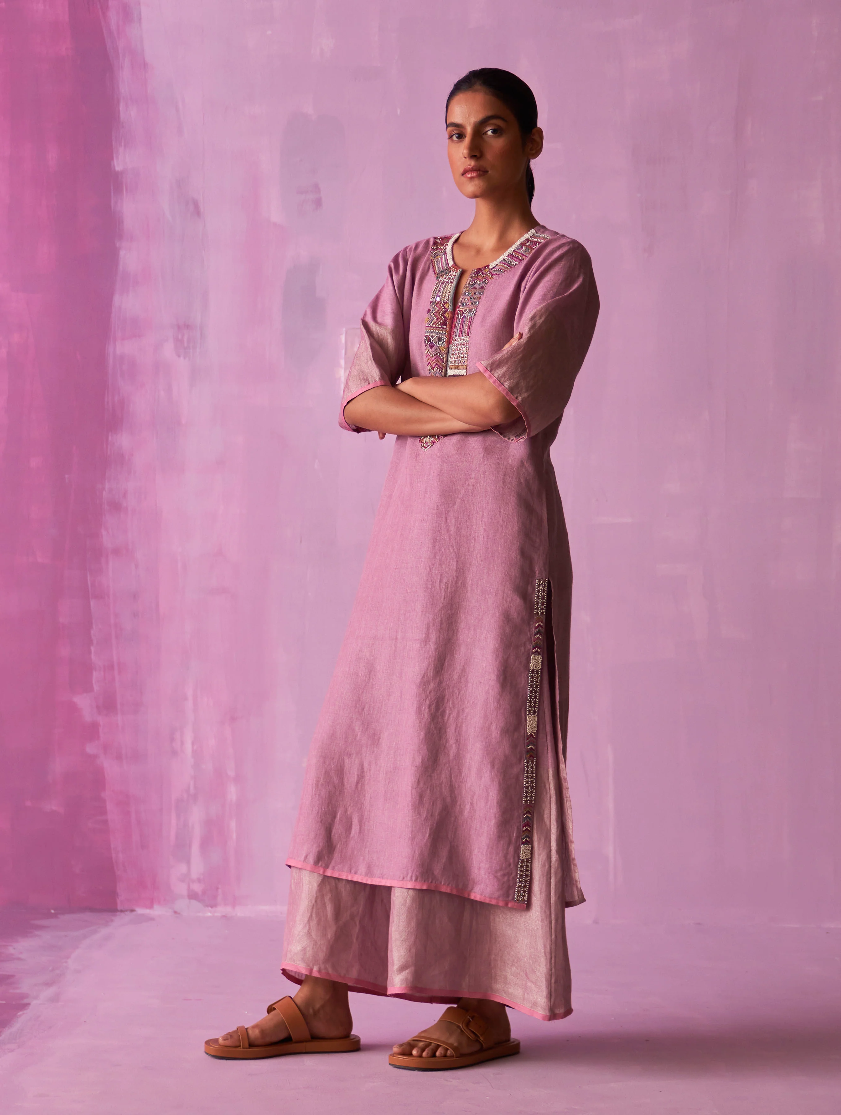 Mato Hand-Embroidered Kurta Set - Lavender - Image 4