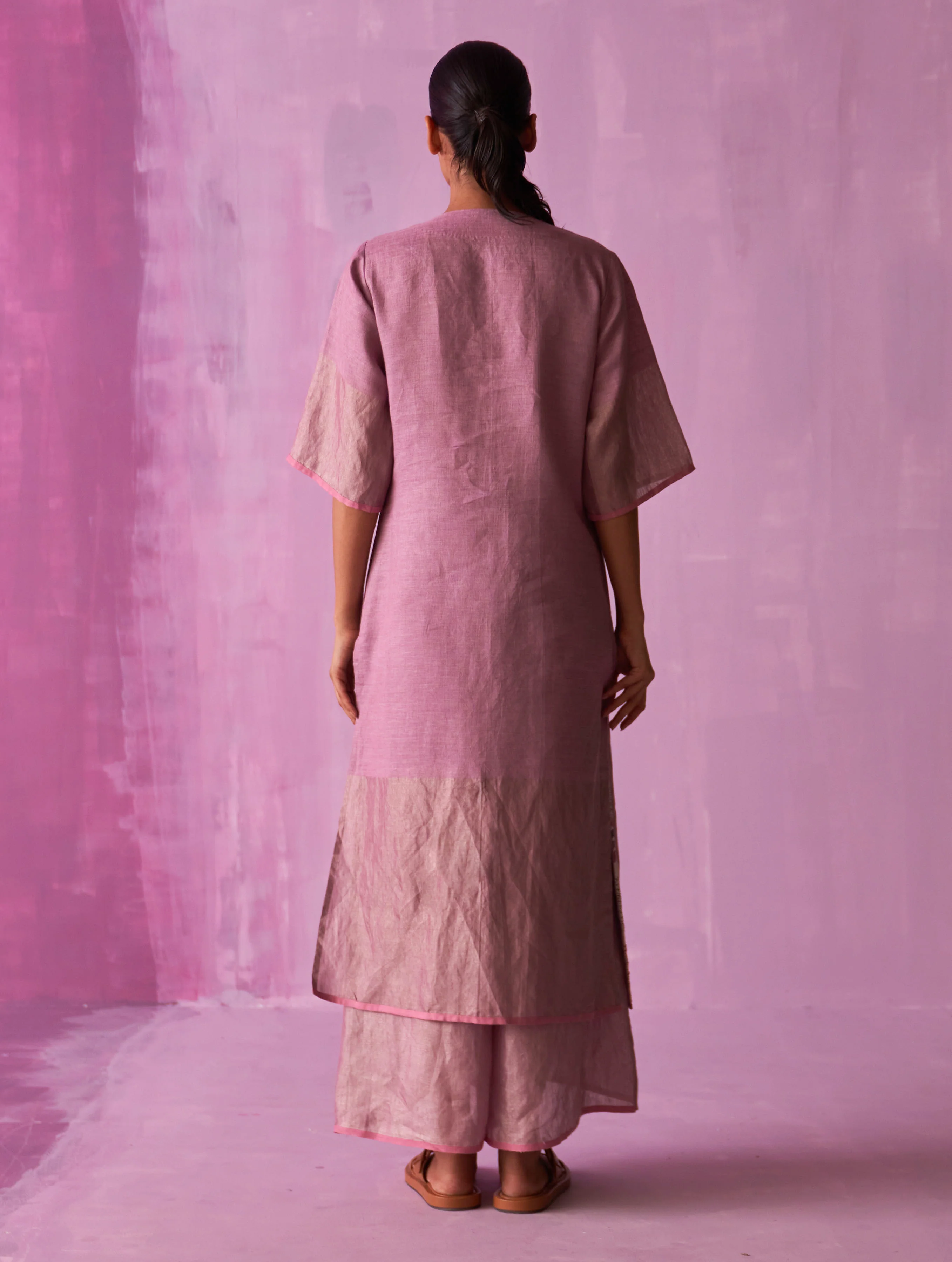 Mato Hand-Embroidered Kurta Set - Lavender - Image 6