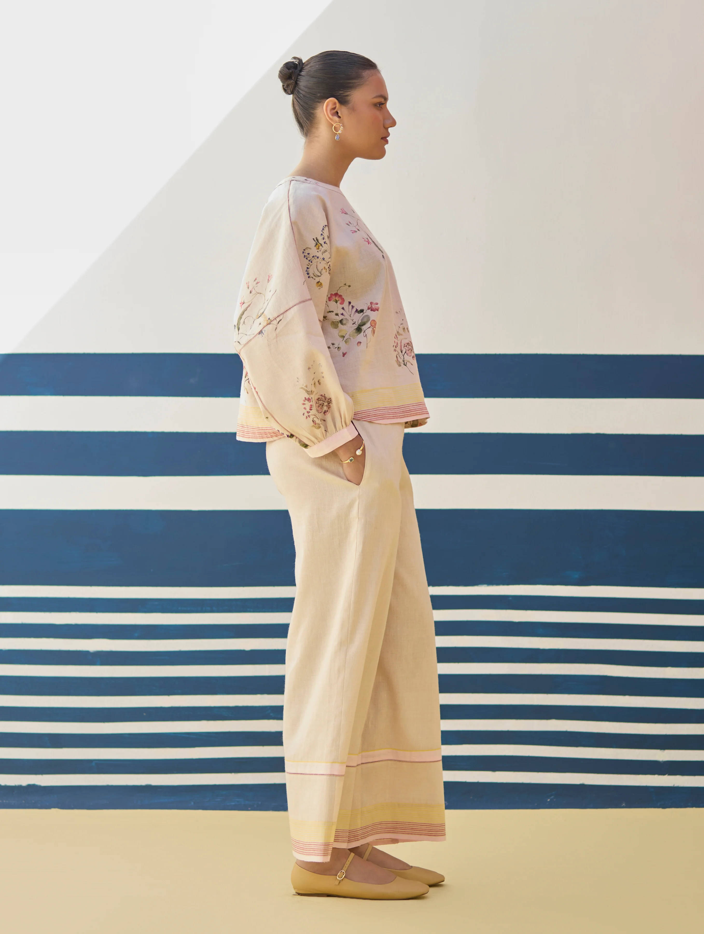 Myra Watercolor Floral Top - Sand - Image 3