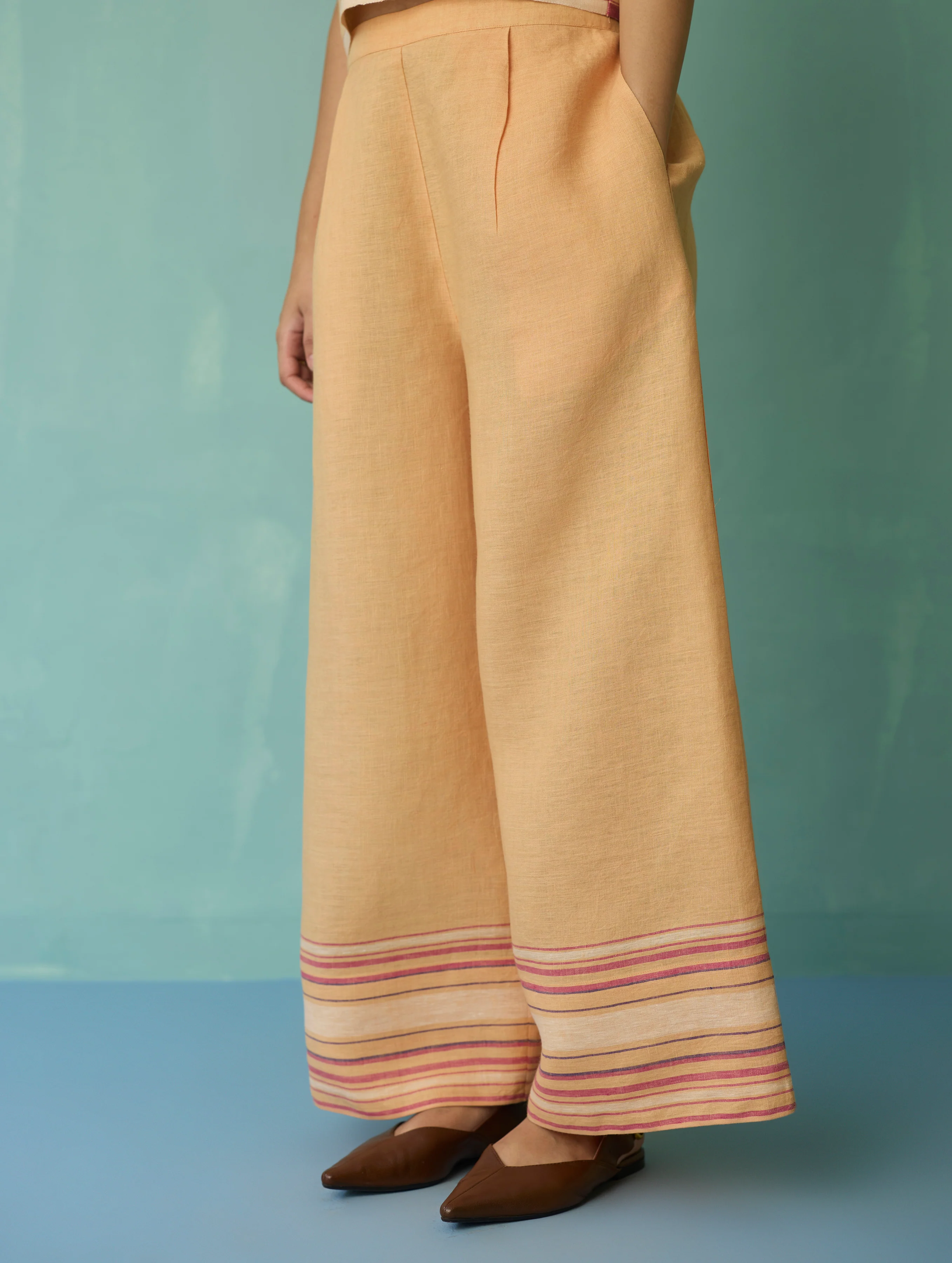 Nami Floral Block-Printed Curved Hem Kurta Set - Apricot - Image 11