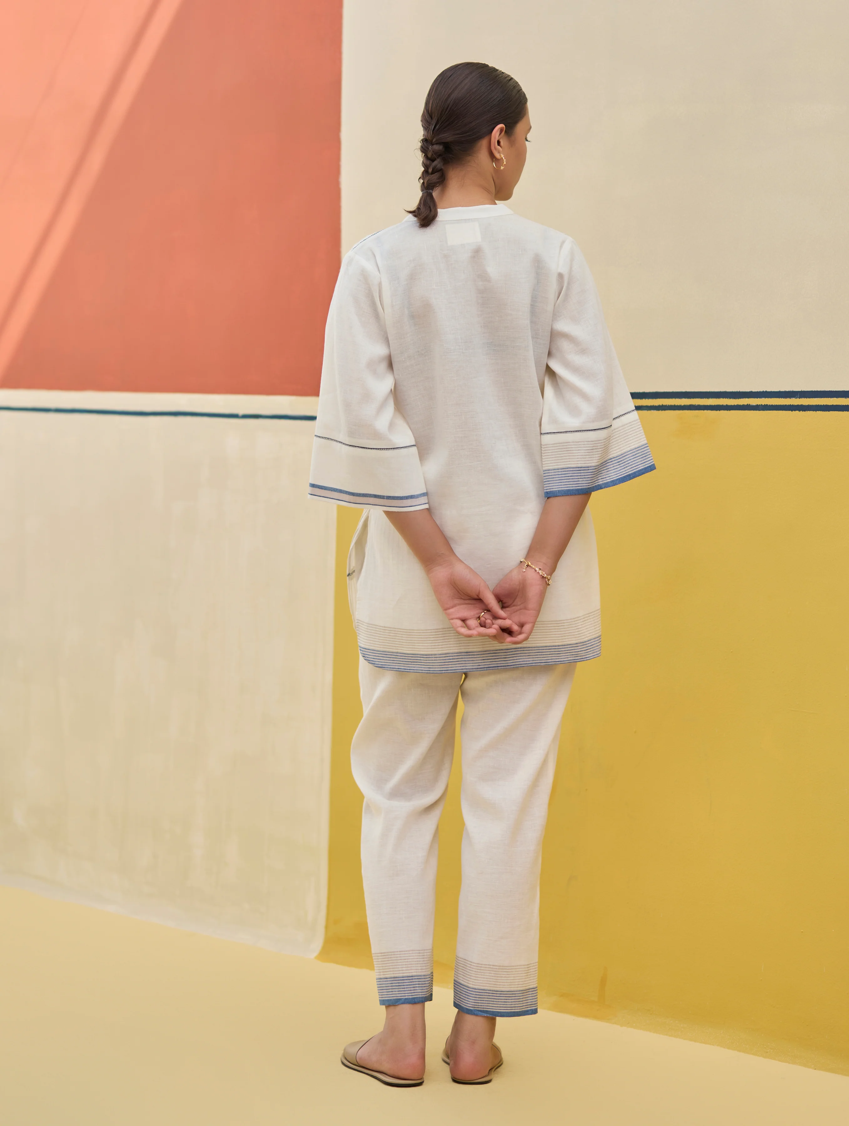 Neri Pintuck Border Linen Top - Ivory - Image 4