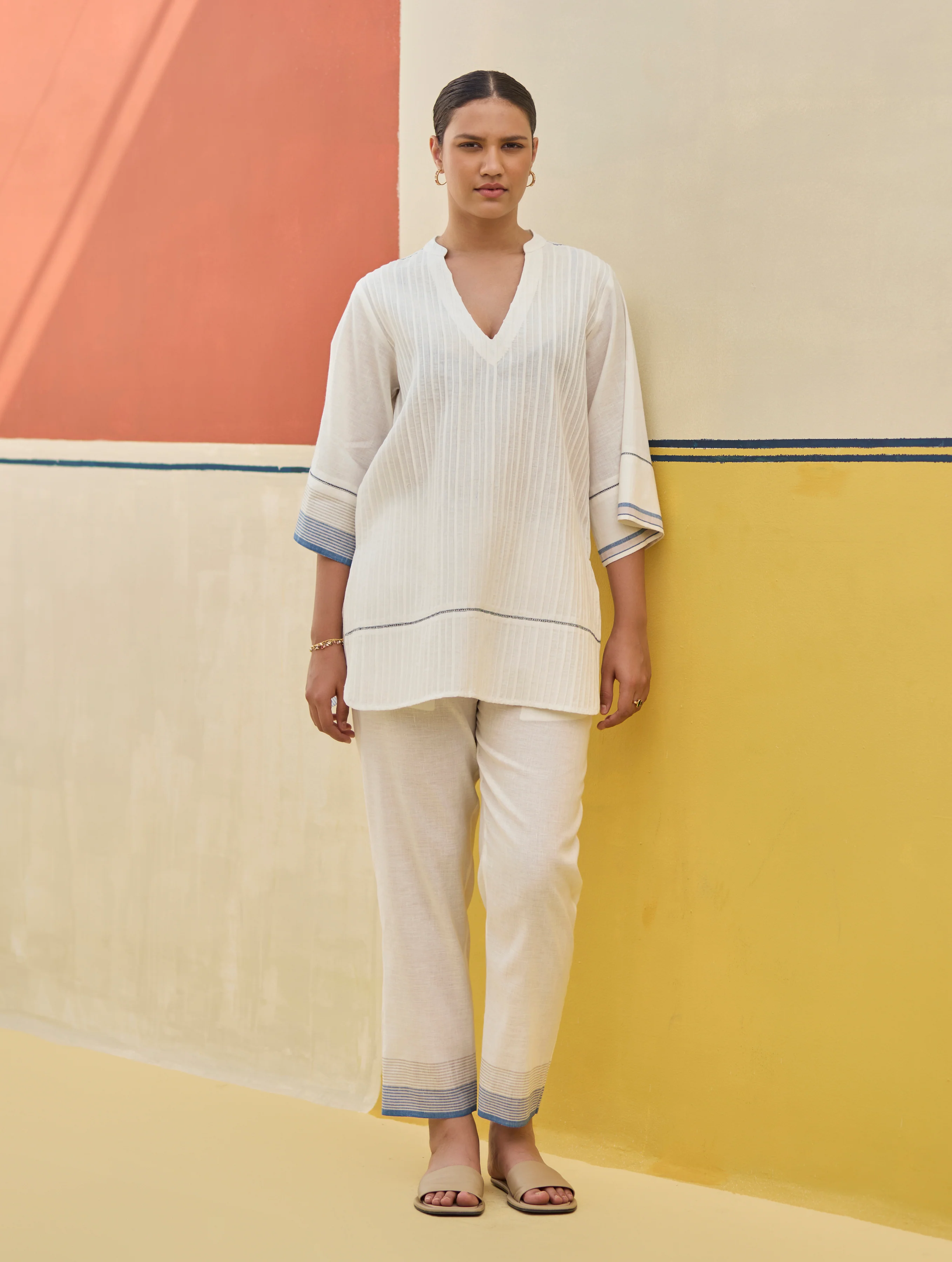 Neri Pintuck Border Linen Top - Ivory - Image 5