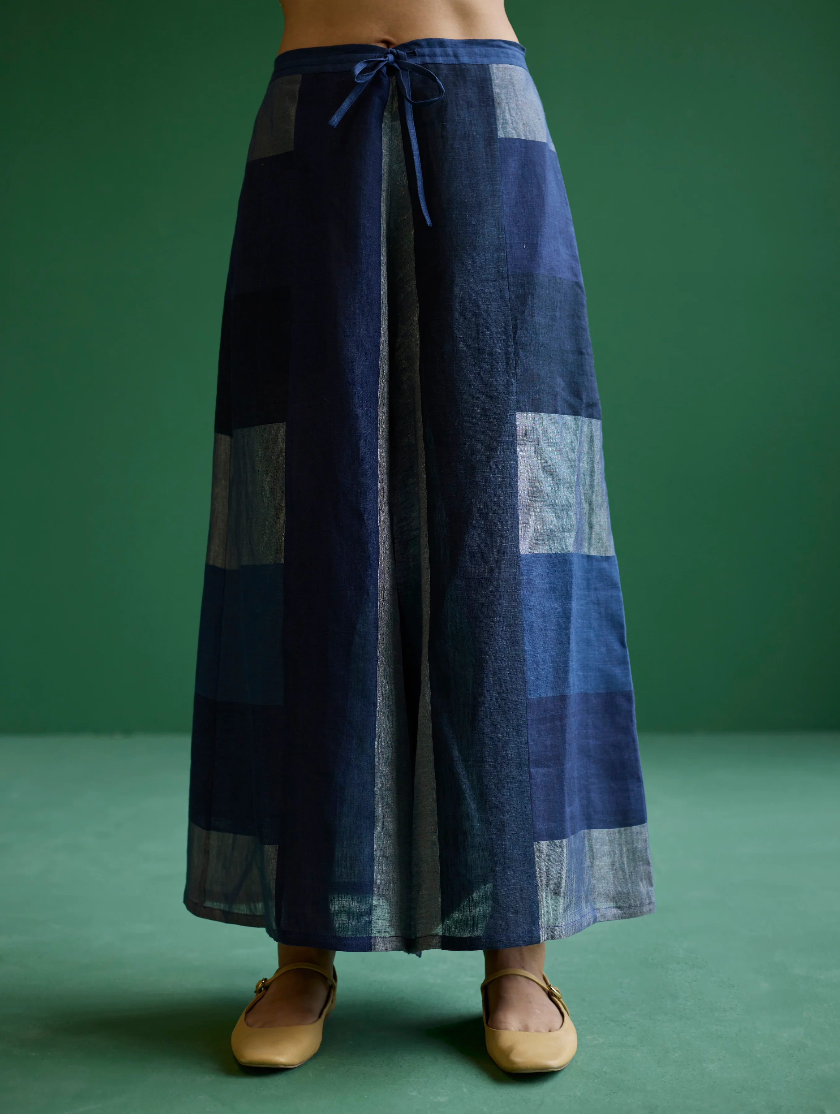 Nia Metallic Linen Culottes - Navy - Image 3
