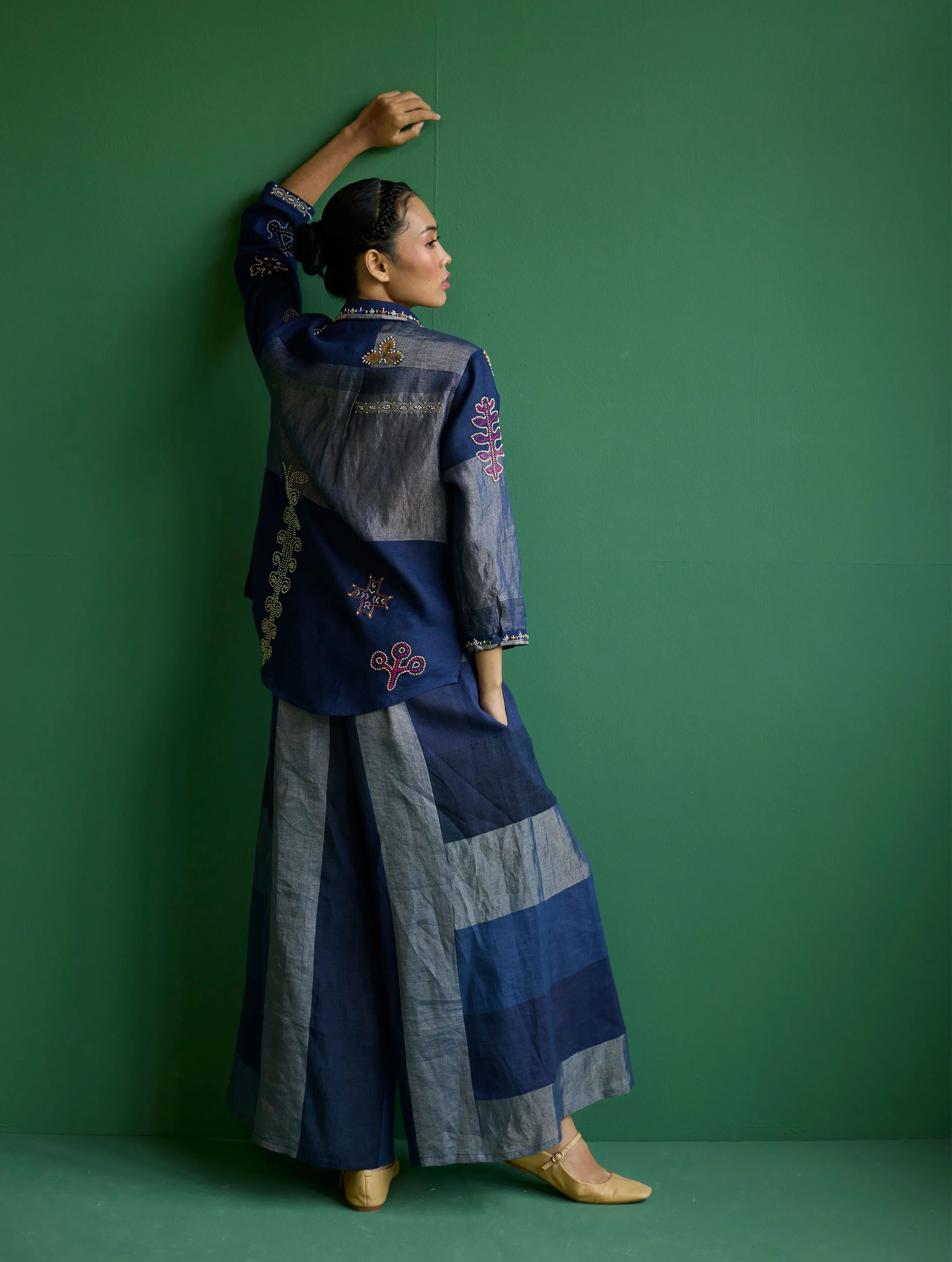 Nia Metallic Linen Culottes - Navy - Image 4
