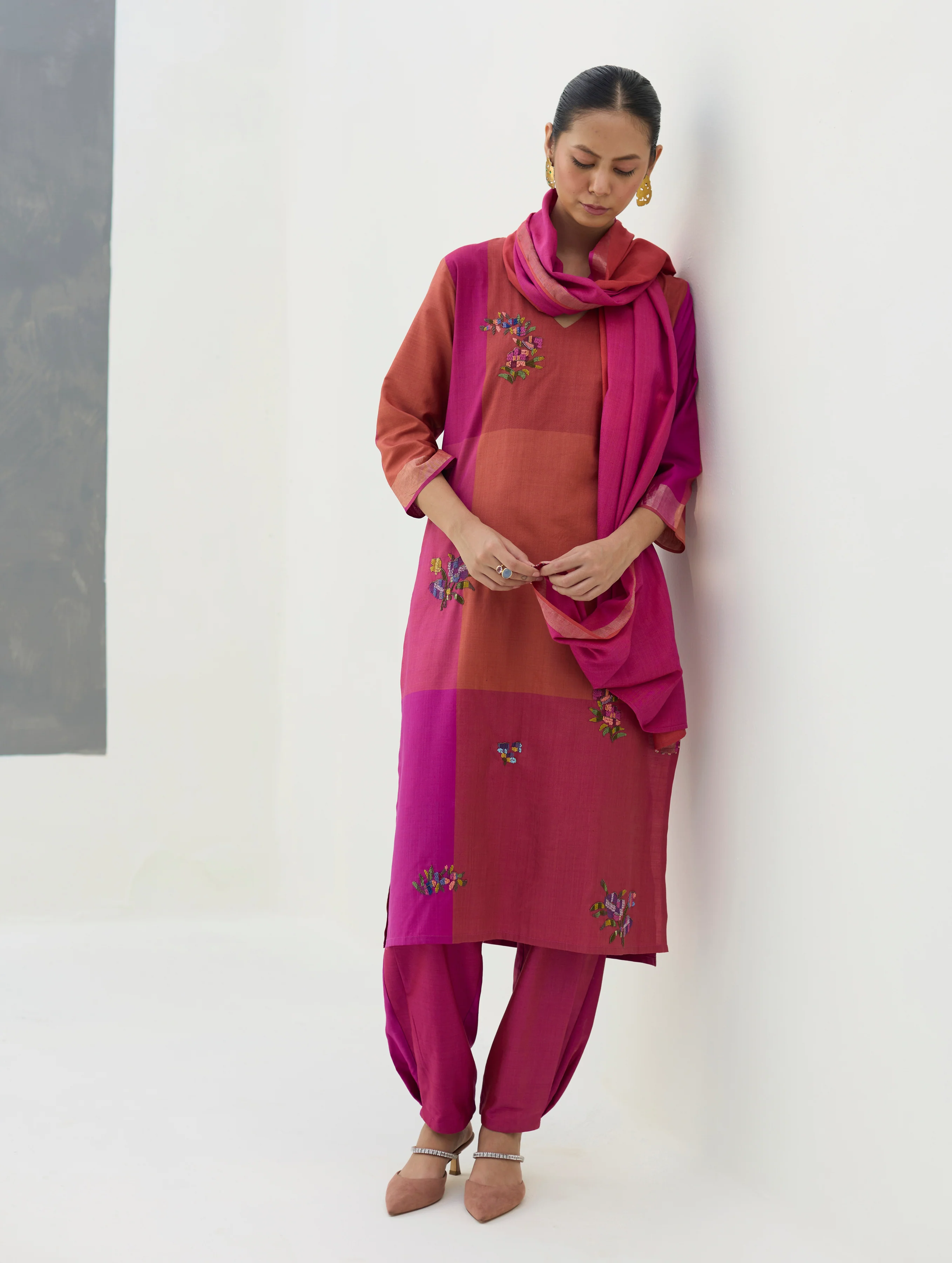 Nira Hand-Embroidered Eri Silk Kurta -  Rose - Image 5
