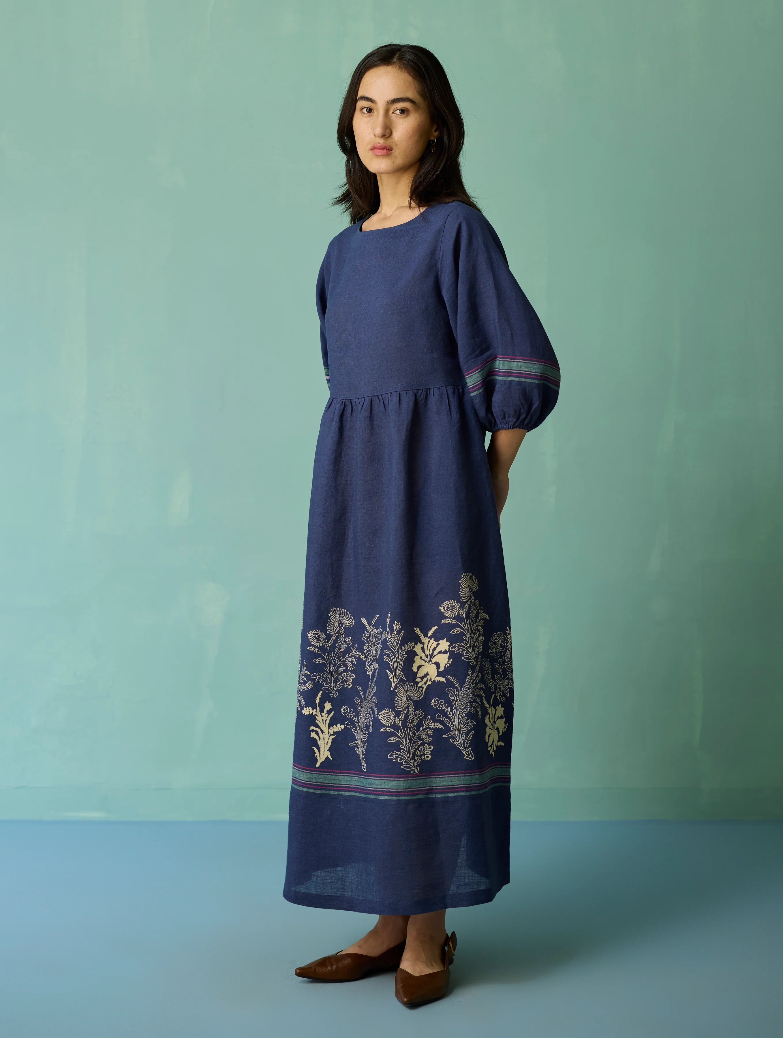 Ora Block-Printed Floral Linen Dress - Indigo - Image 6