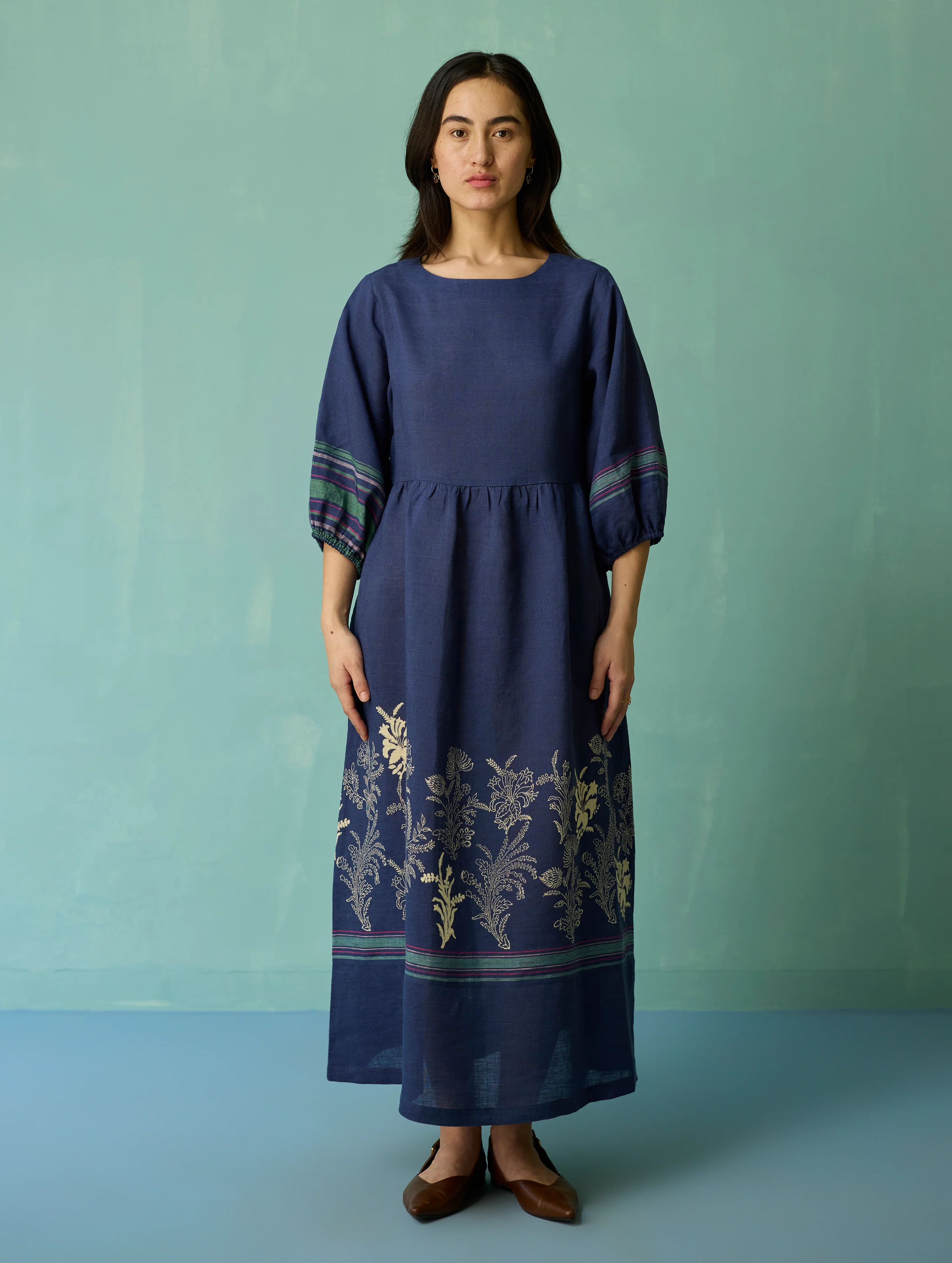 Ora Block-Printed Floral Linen Dress - Indigo - Image 8