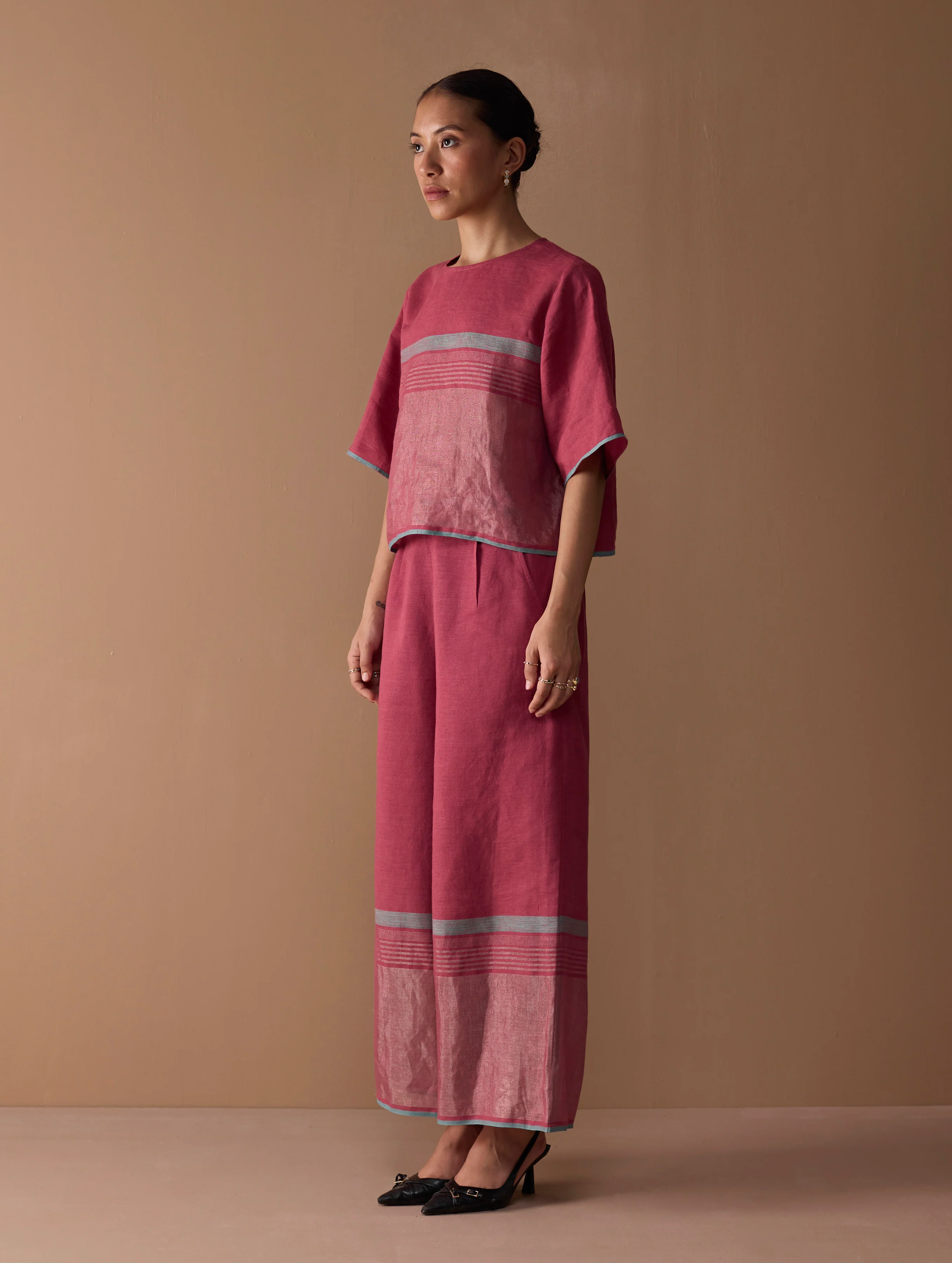 Ozra Cropped Linen Top - Metallic Crimson - Image 6
