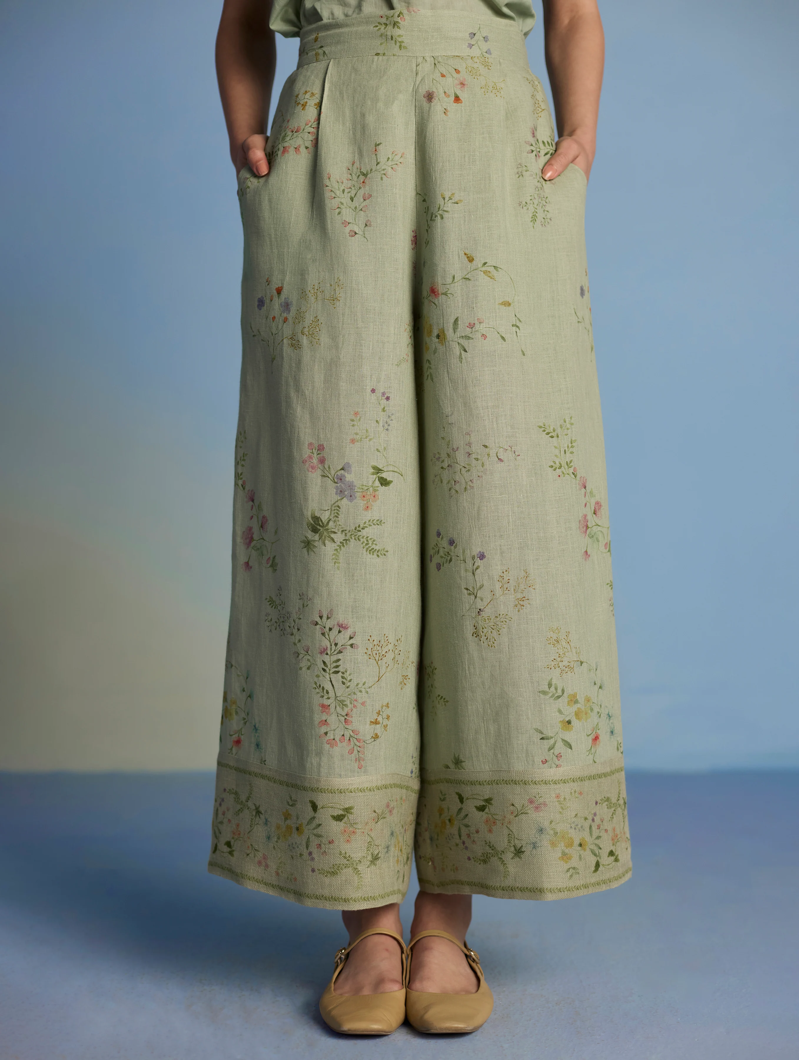 Para Hand-Embroidered Linen Kurta Set - Mint - Image 15