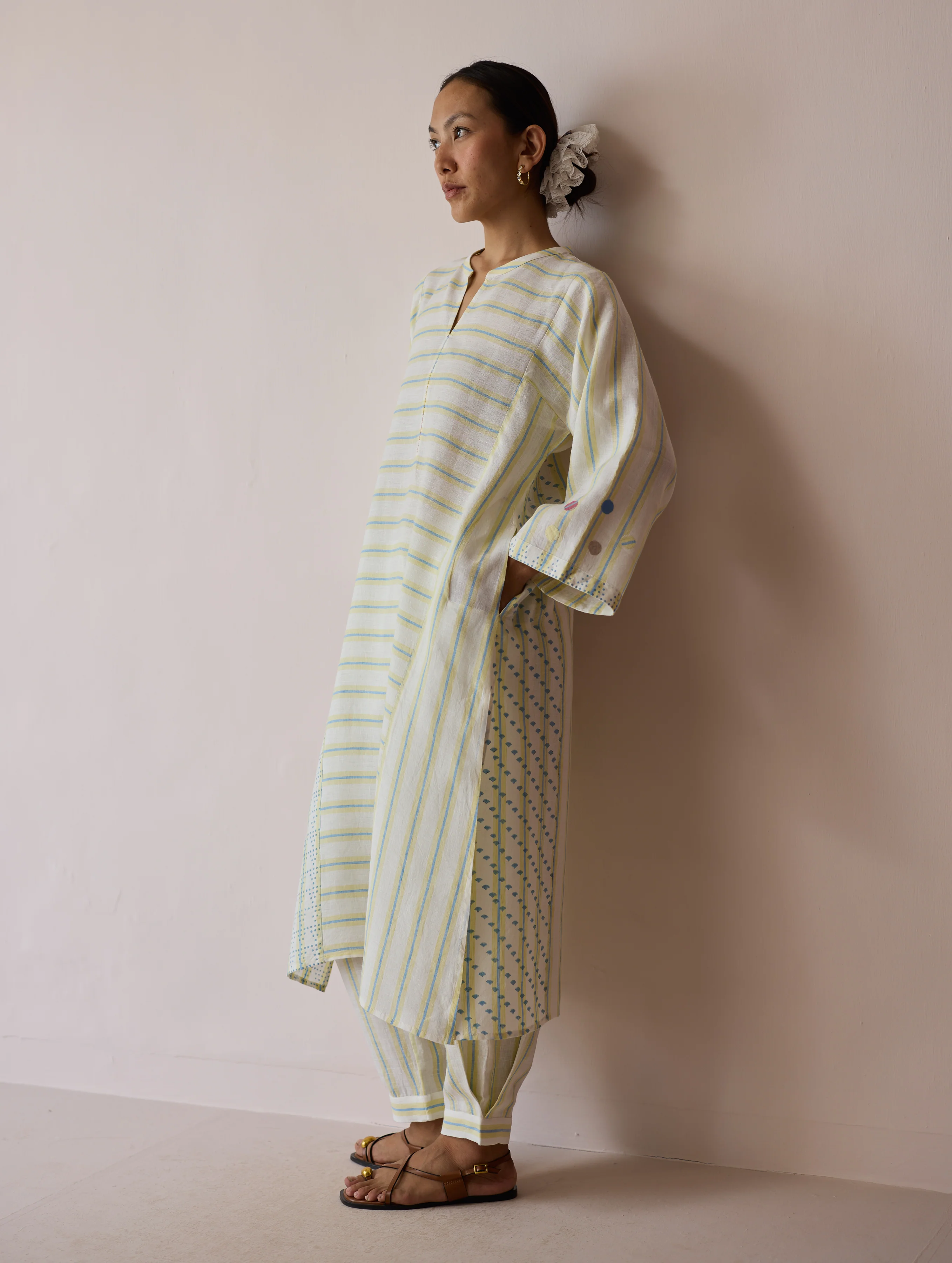Parvee Block-Printed Linen Angrakha Kurta - Ivory - Image 2
