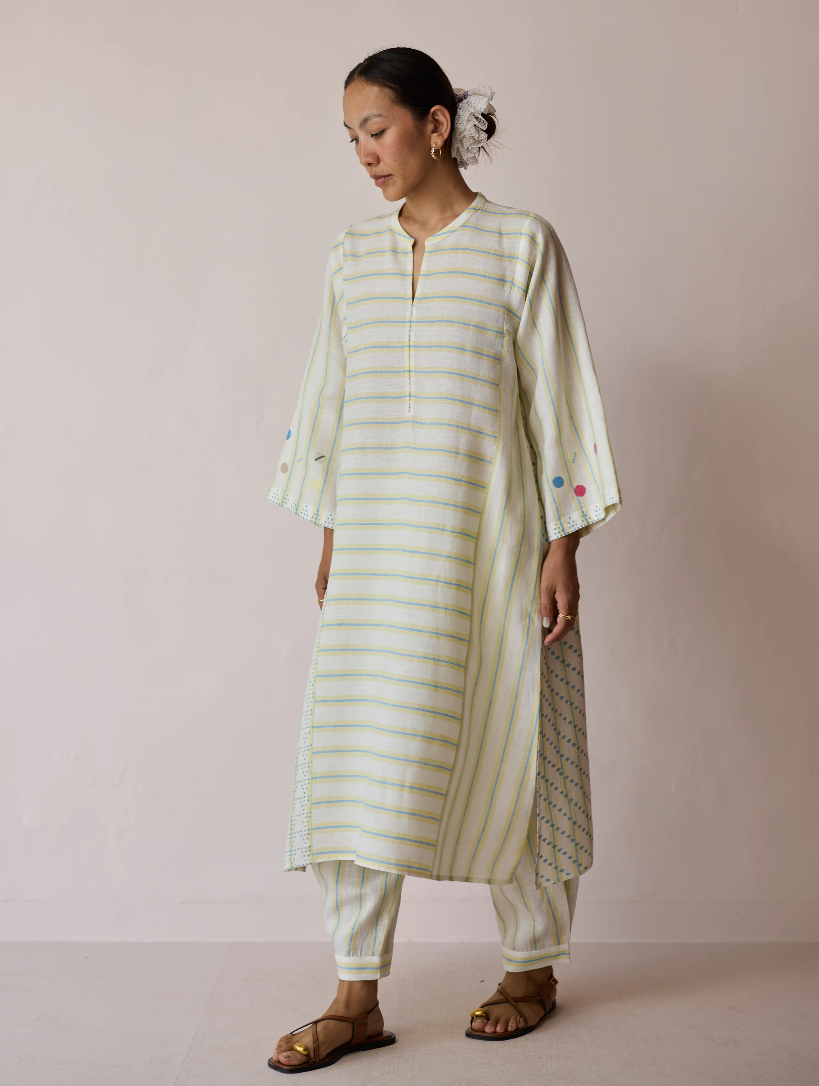 Parvee Block-Printed Linen Angrakha Kurta - Ivory - Image 3