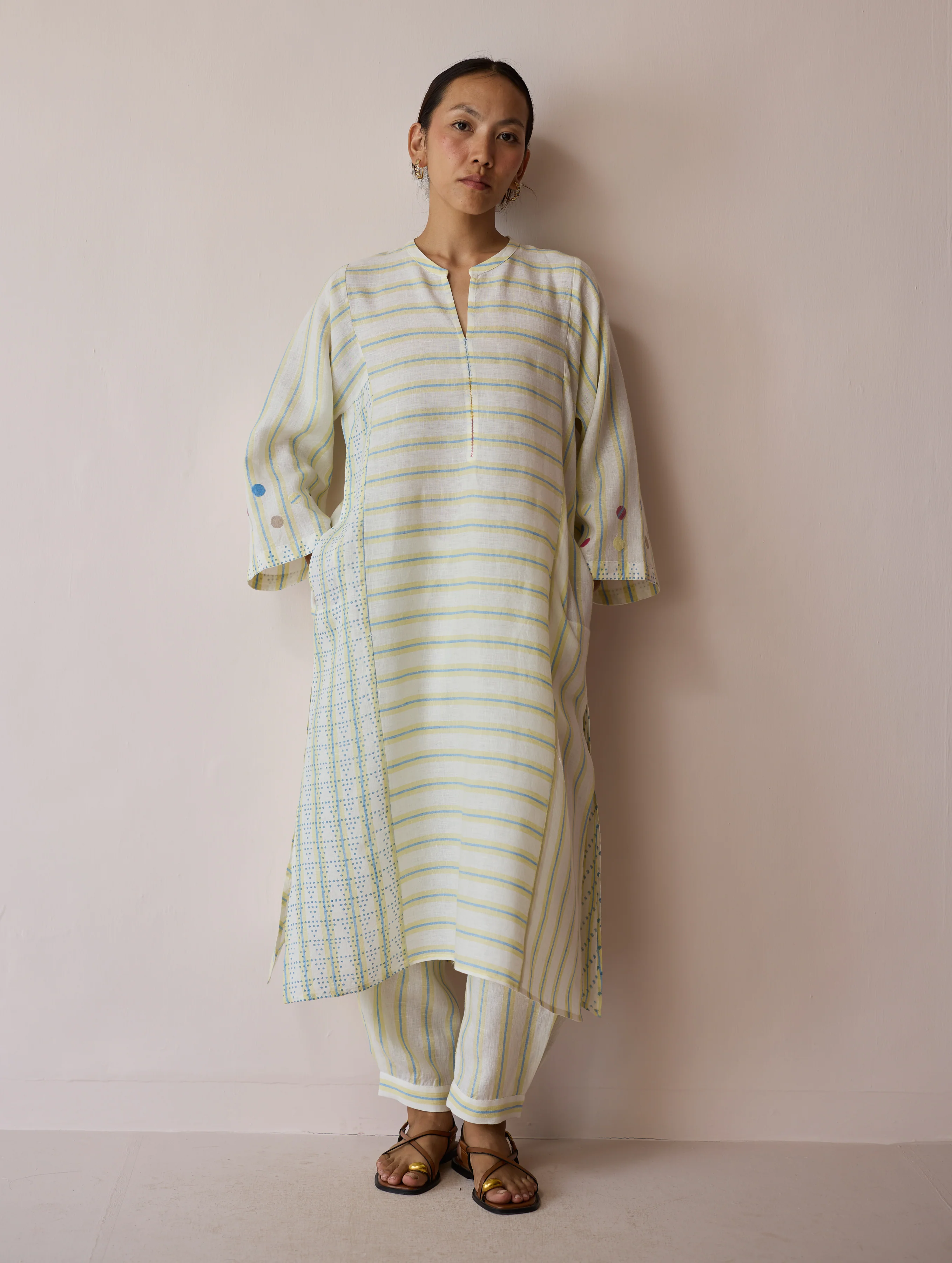 Parvee Block-Printed Linen Kurta Set - Ivory - Image 4
