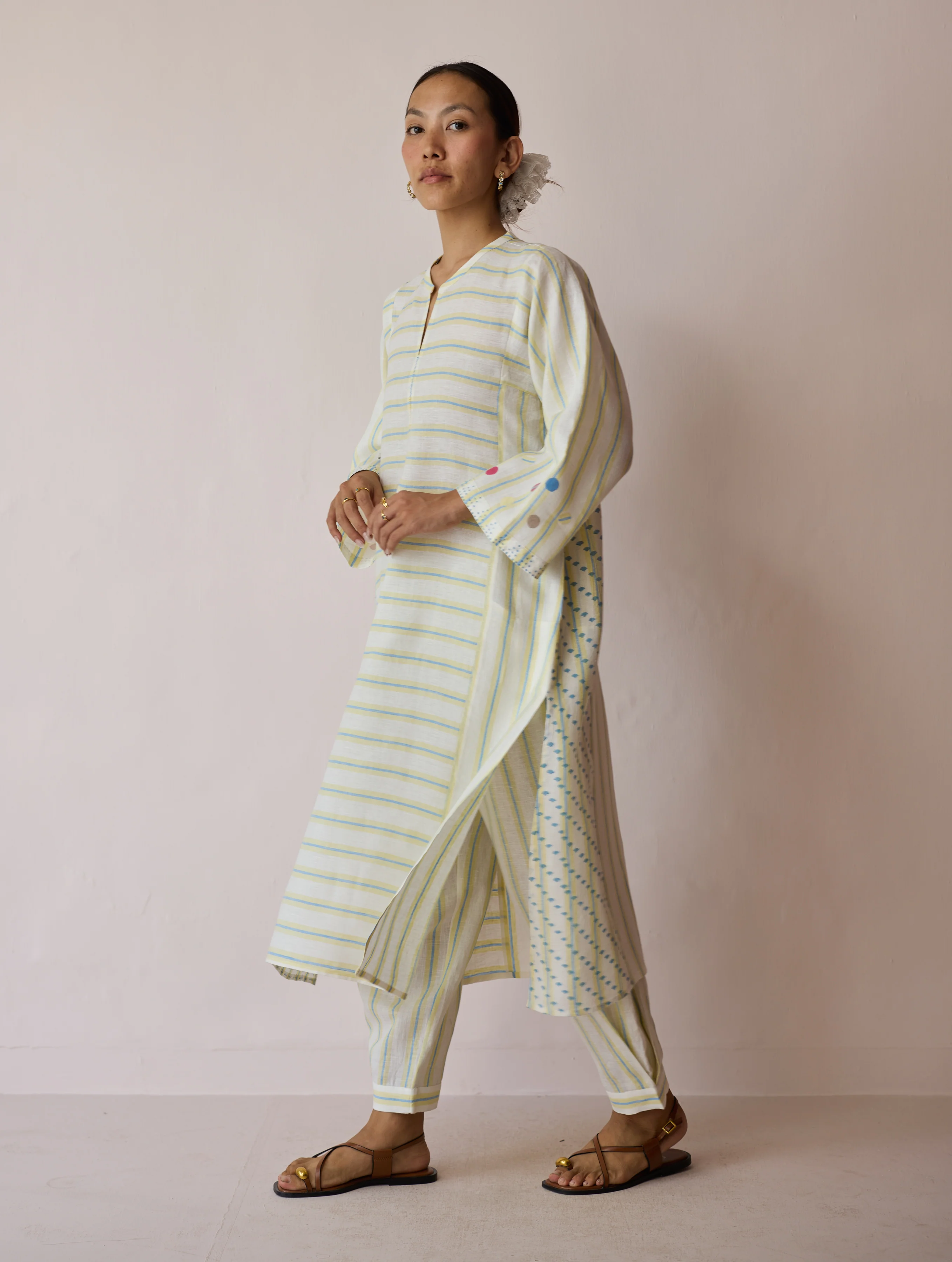 Parvee Block-Printed Linen Kurta Set - Ivory - Image 7