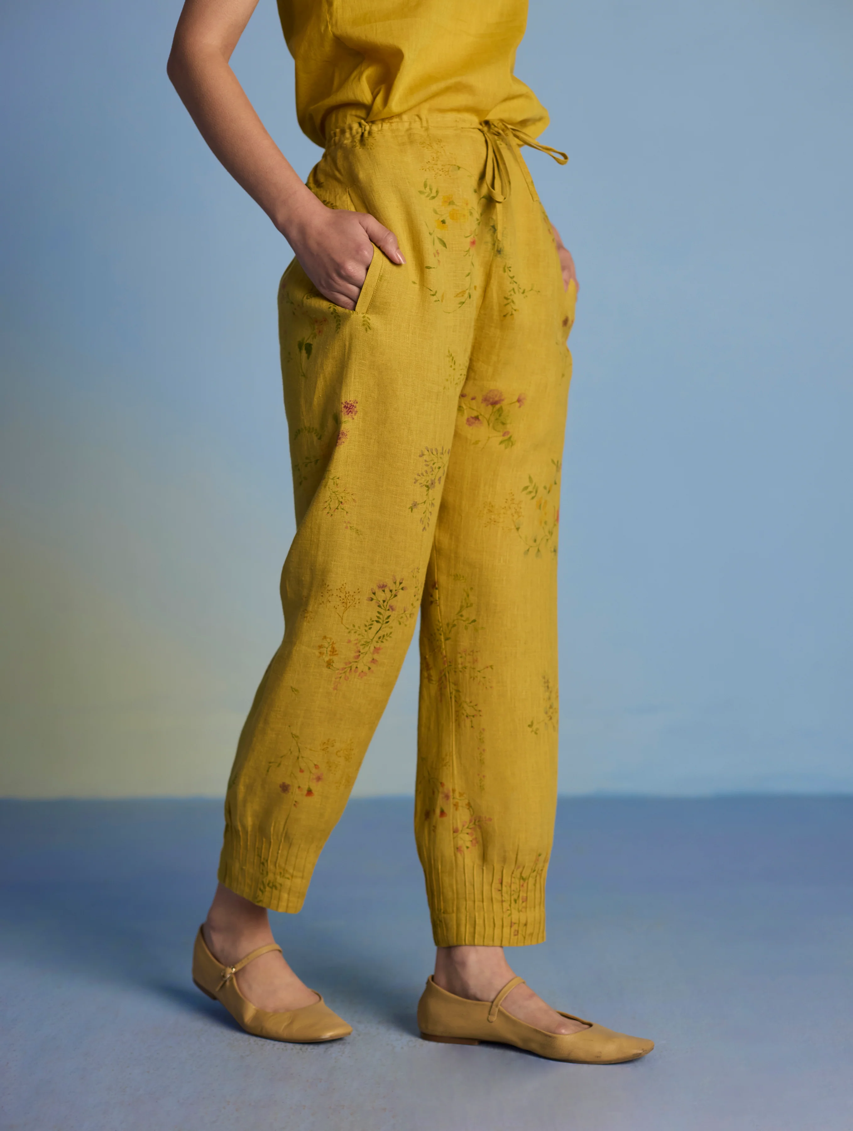 Raya Pintuck Floral Linen Pant - Ochre - Image 5