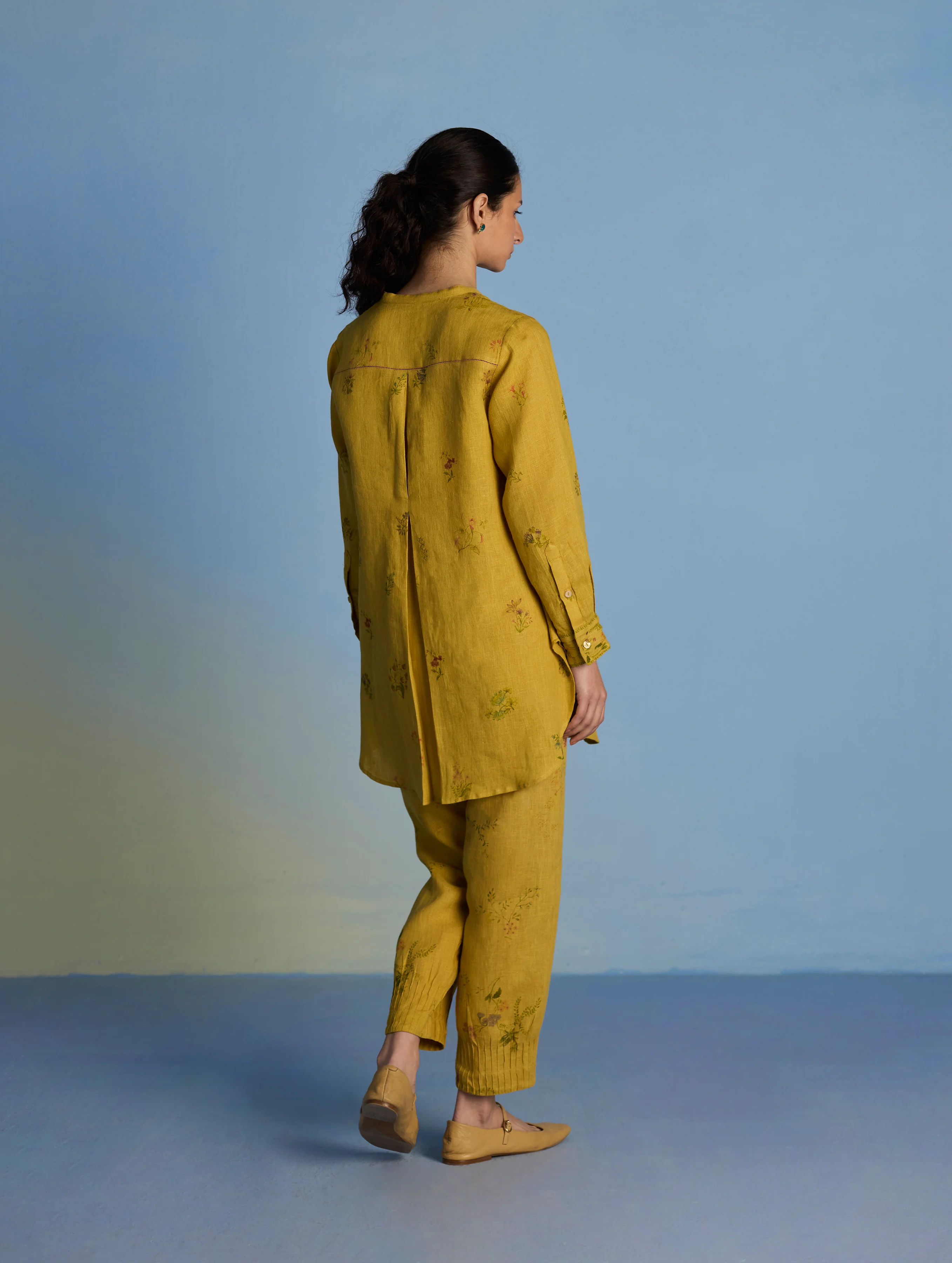 Raya Pintuck Floral Linen Pant - Ochre - Image 6