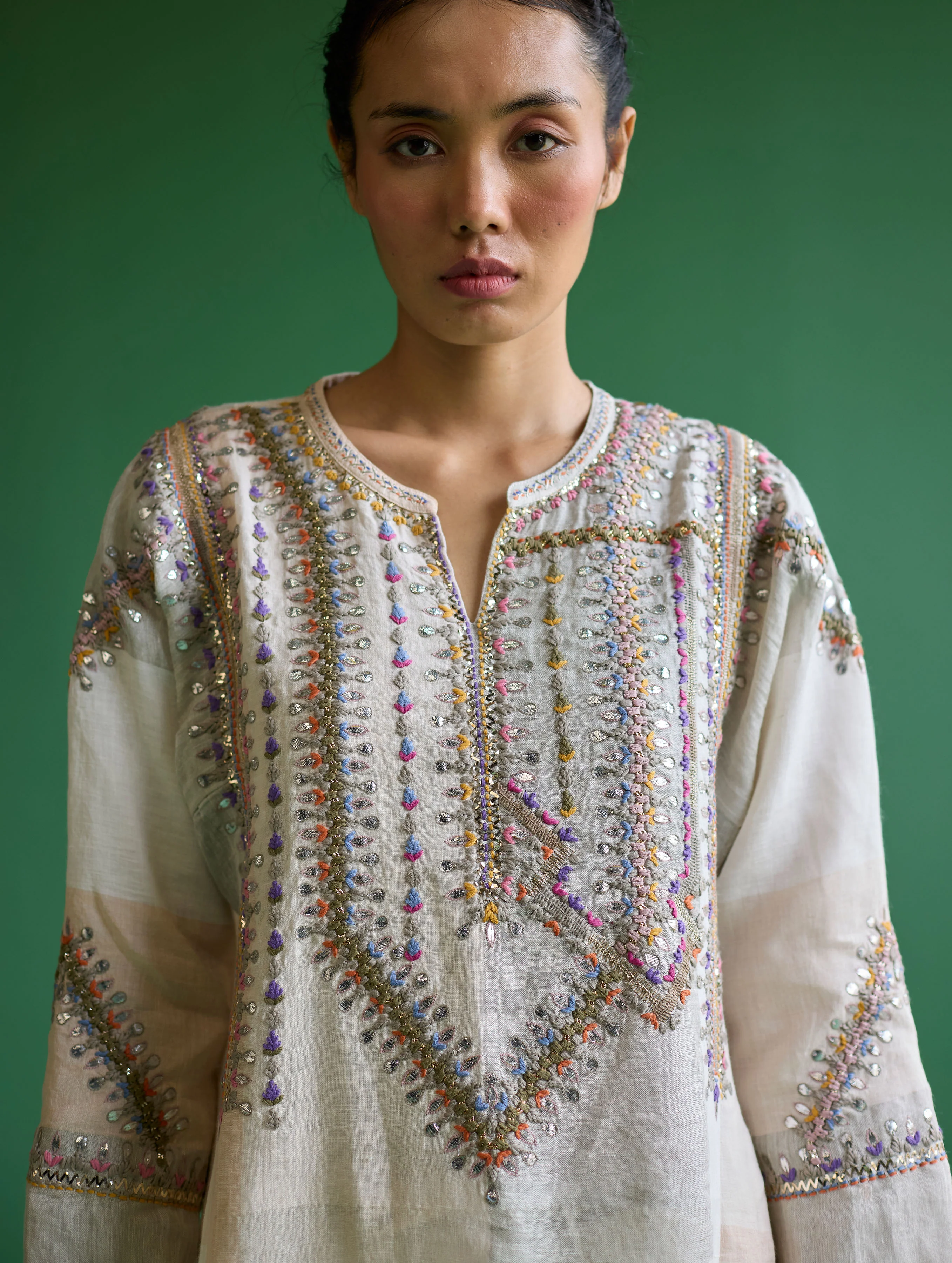 Rida Hand-Embroidered Metallic Linen Kurta - Ivory - Image 2