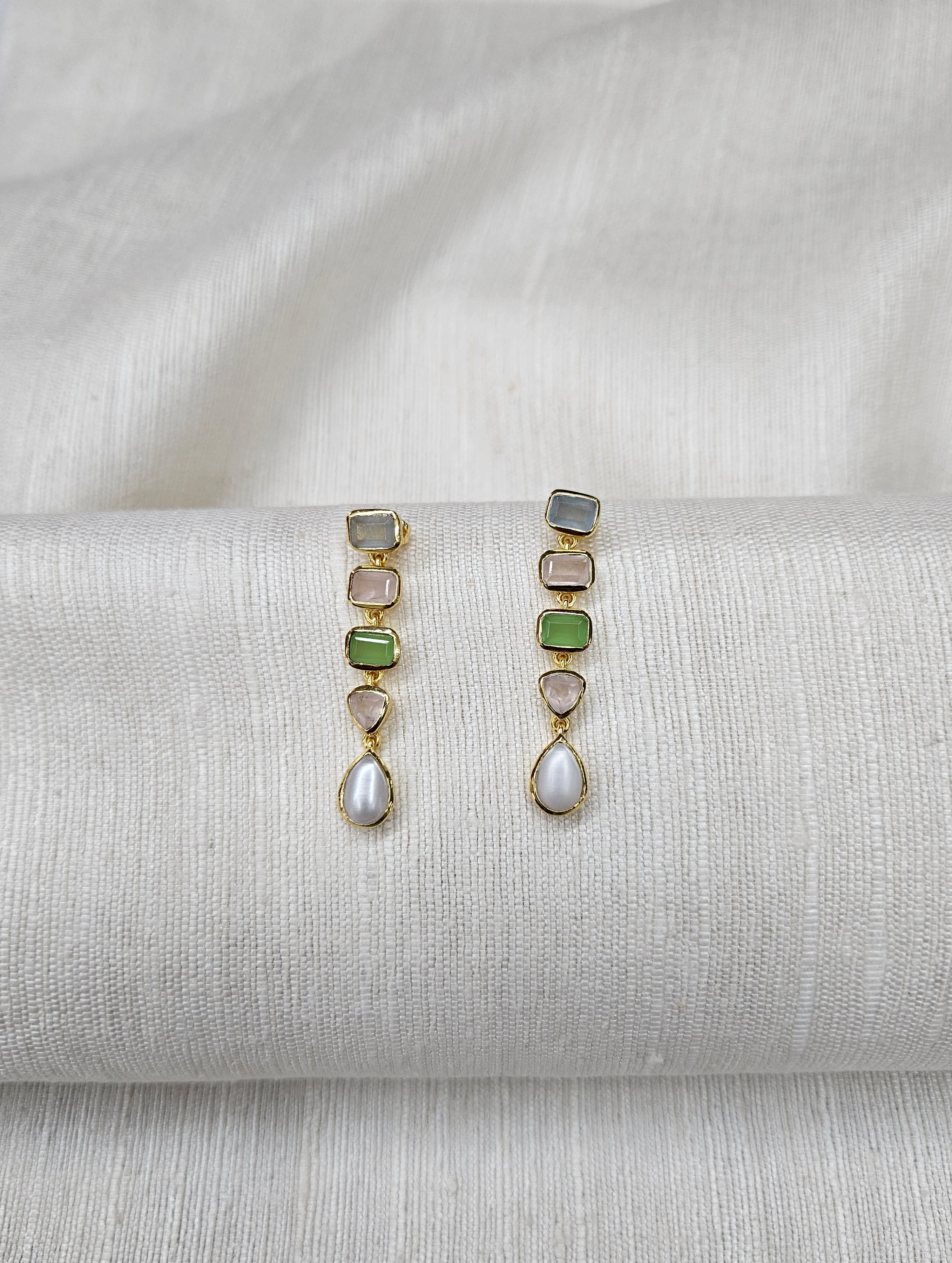 Rysa Drop Earrings - Joy