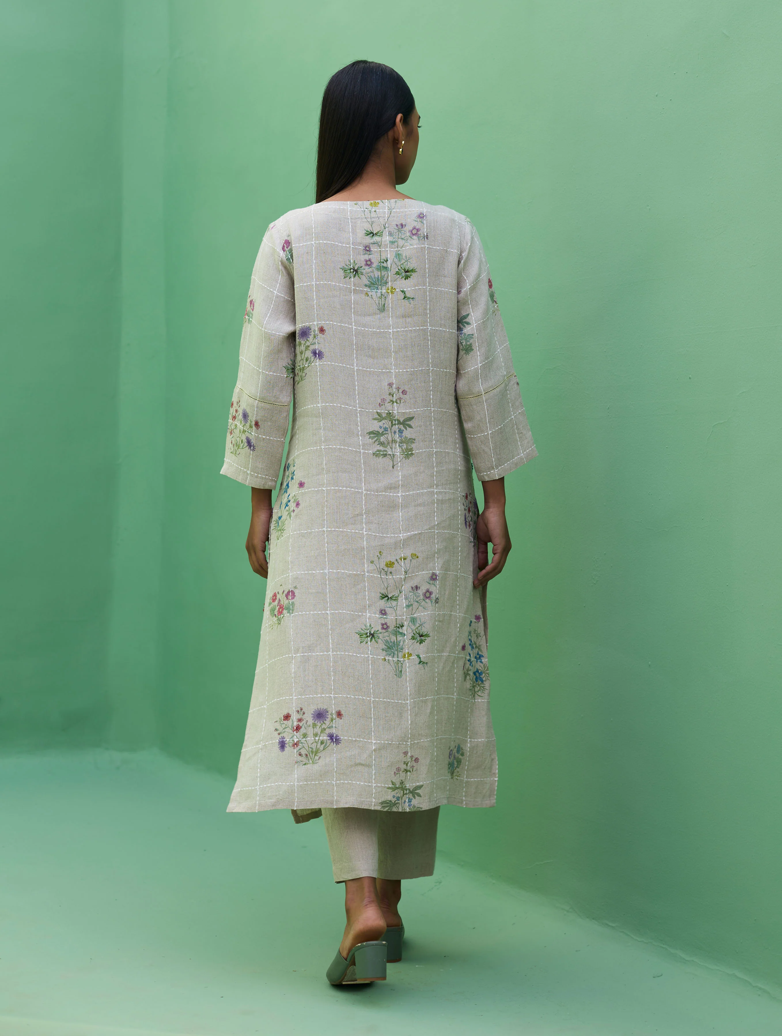 Sakura Botanical Stripe Linen Kurta Set - Natural - Image 18