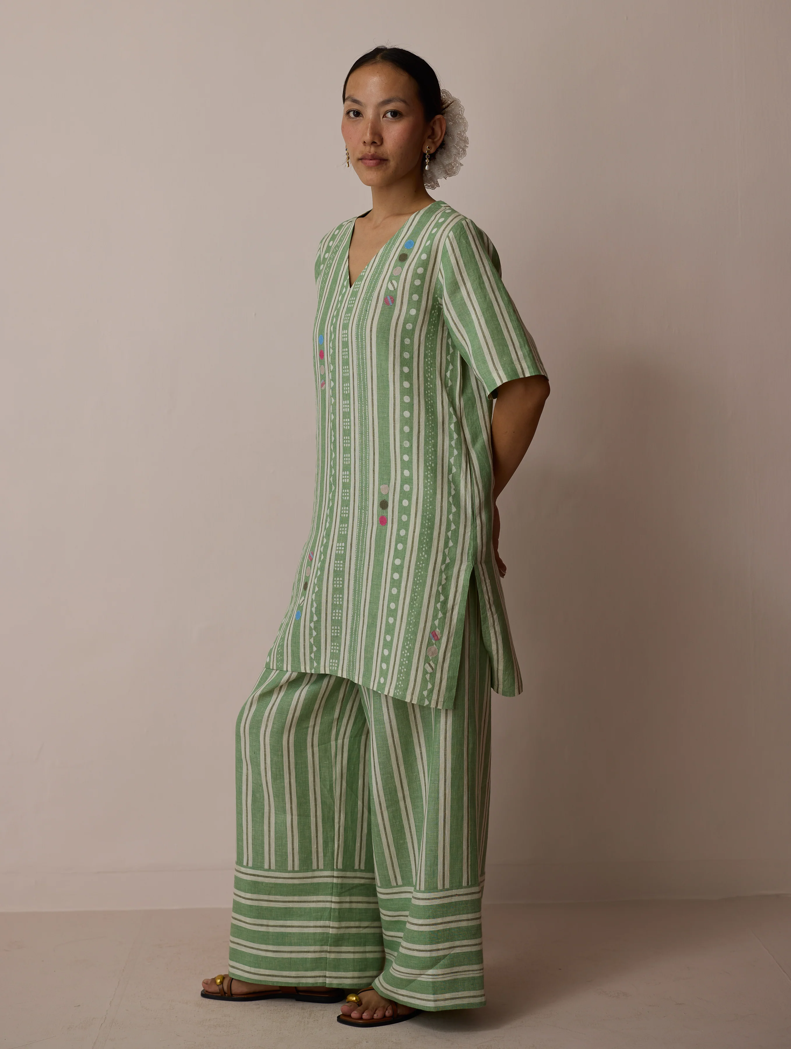 Selle Linen Applique Kurta Set - Fern - Image 12