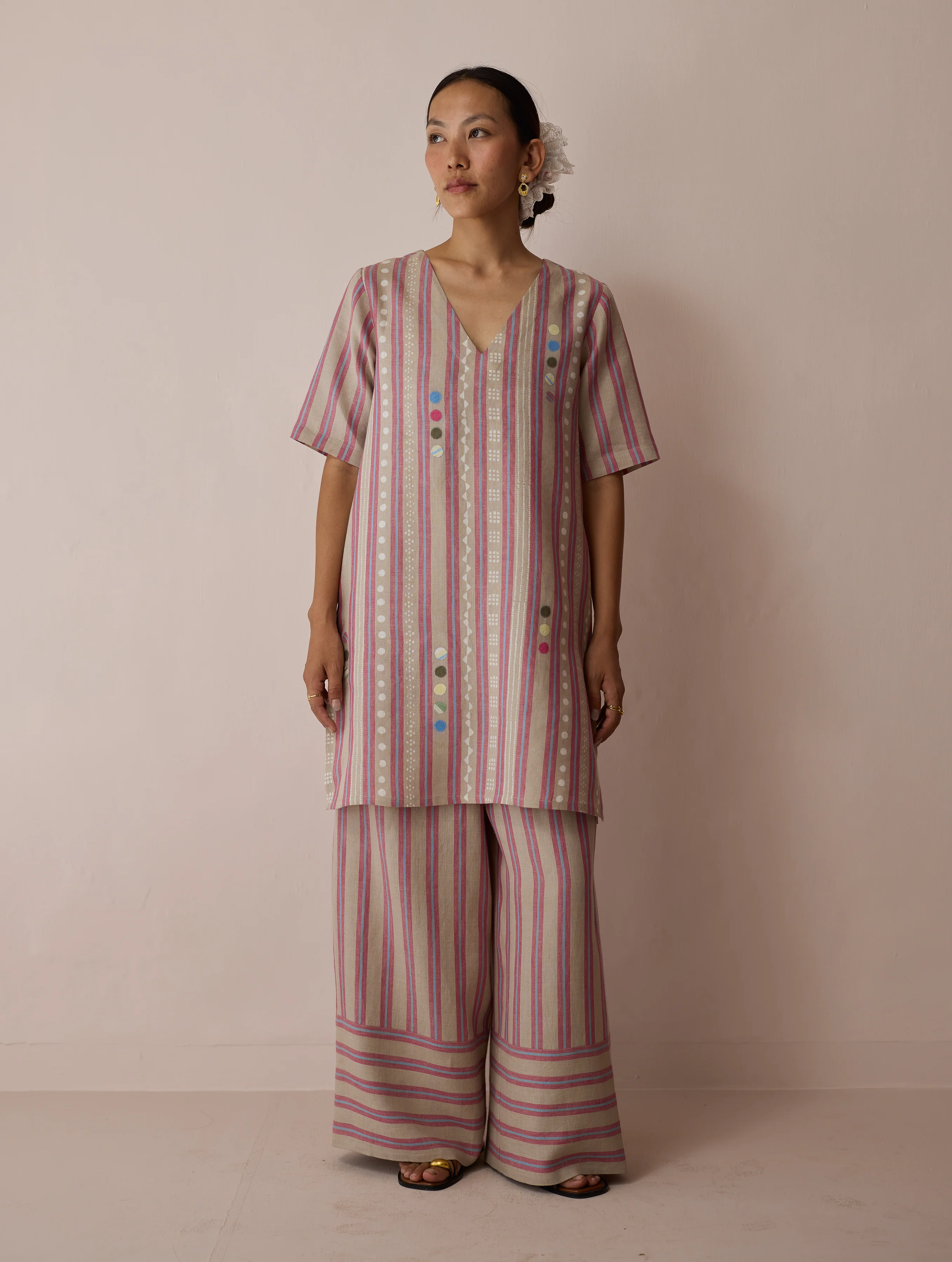 Selle Linen Applique Kurta Set - Natural - Image 11