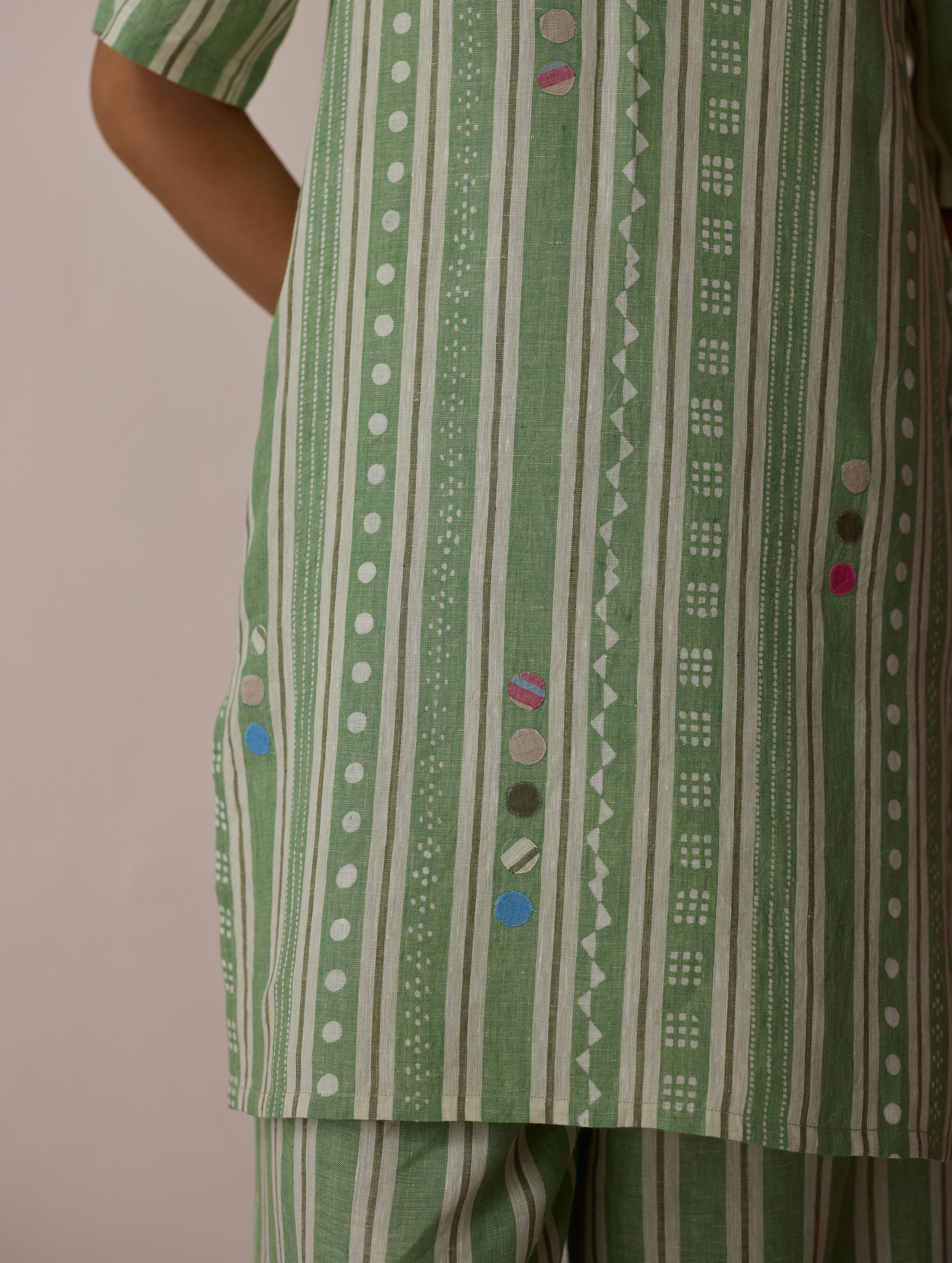 Selle Linen Stripe Applique Kurta - Fern - Image 2