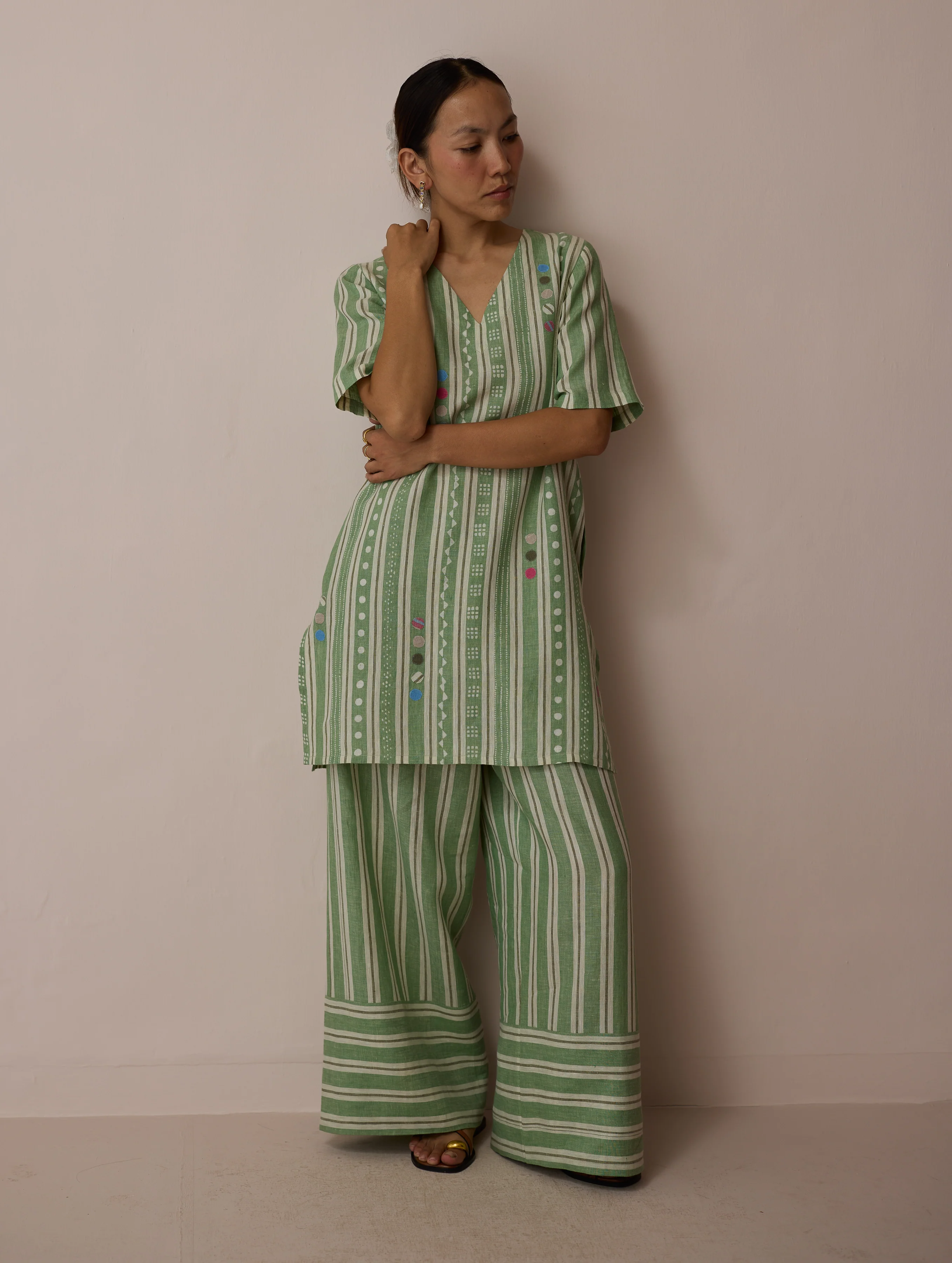Selle Linen Stripe Applique Kurta - Fern - Image 9
