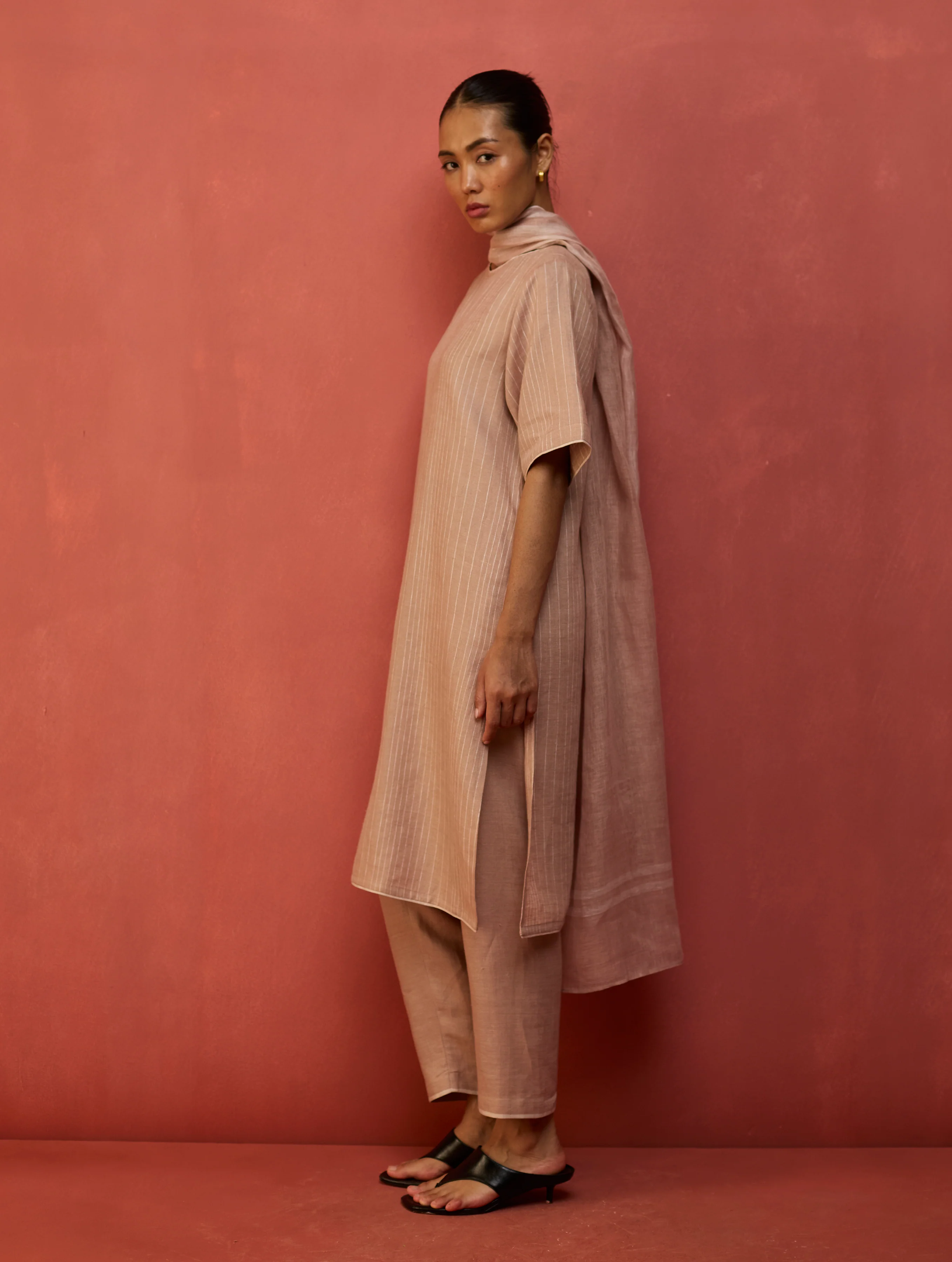 Semma Stripe Linen Kurta Set - Dusty Rose - Image 17