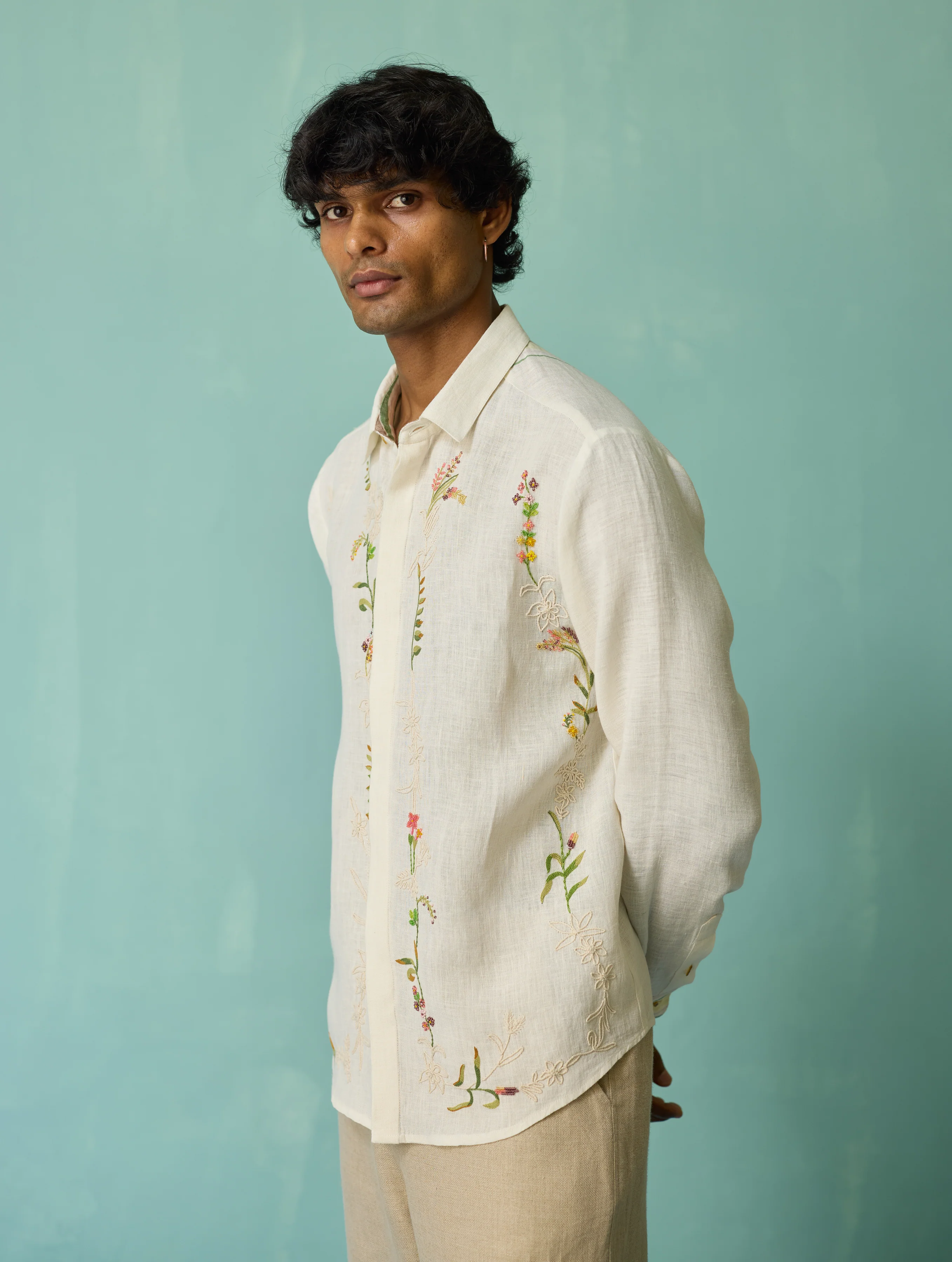 Sid Hand-Embroidered Floral Shirt - Ivory - Image 11