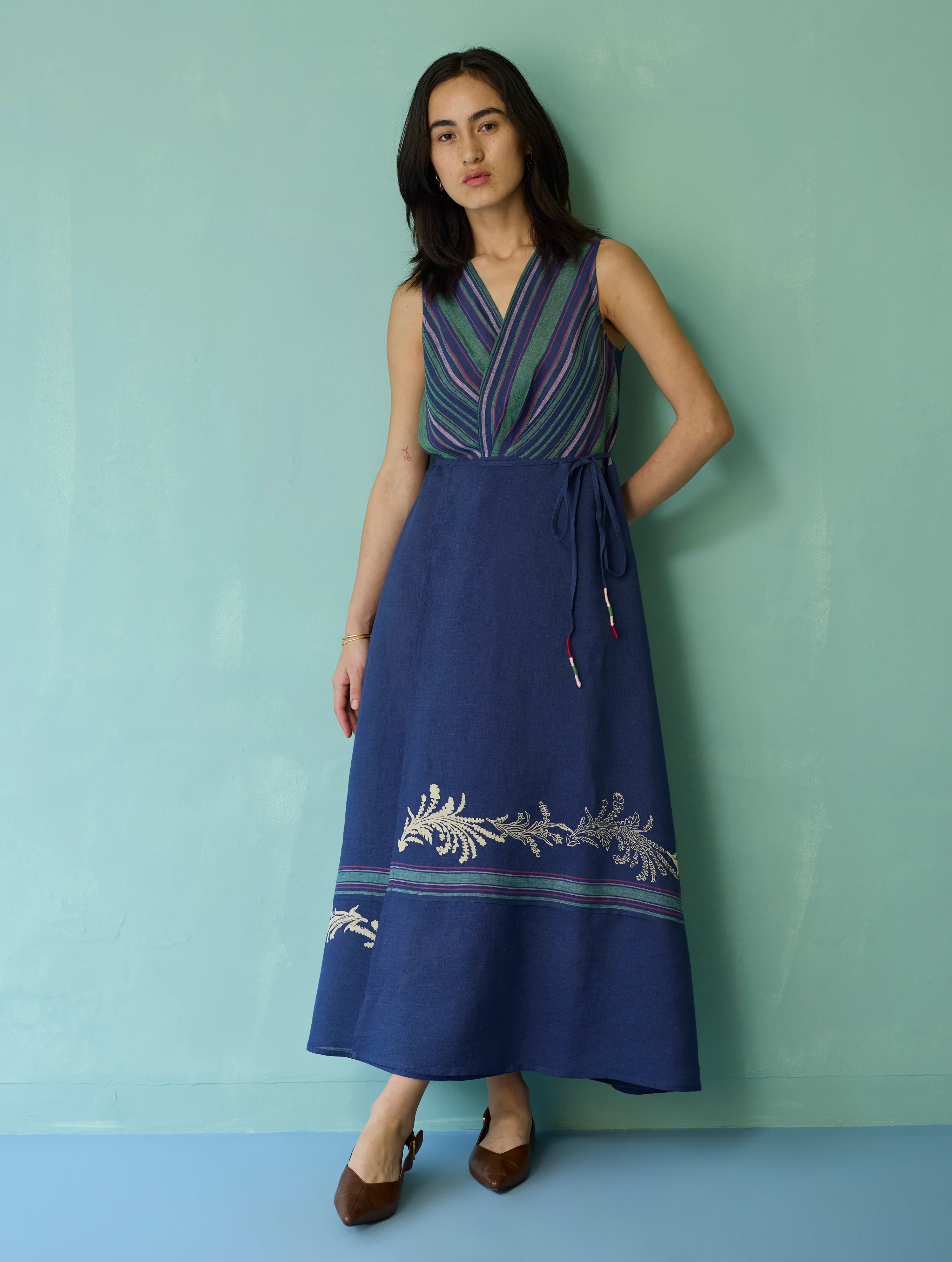 Sira Border Linen Floral Wrap Dress - Indigo - Image 5