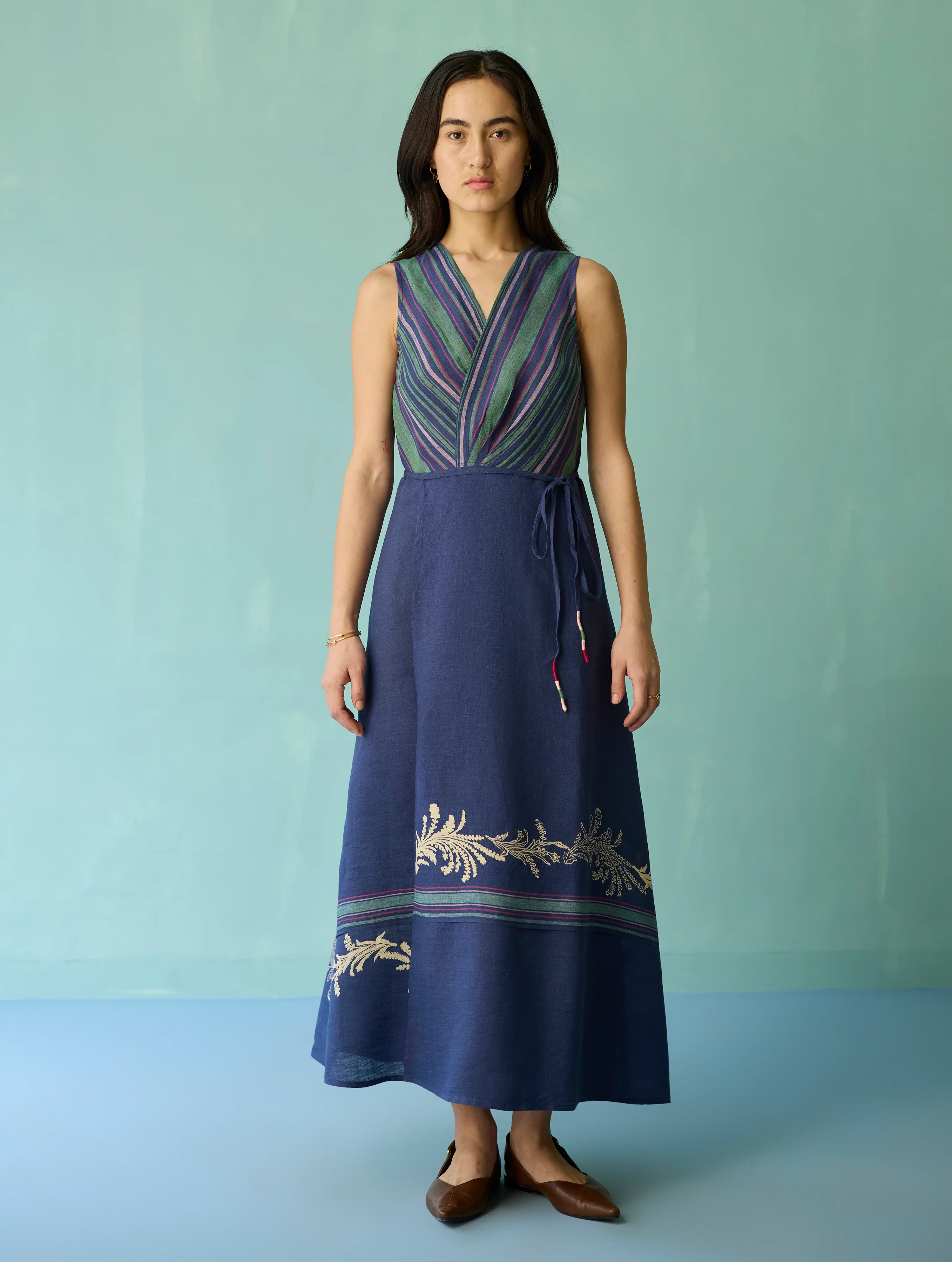 Sira Border Linen Floral Wrap Dress - Indigo - Image 9