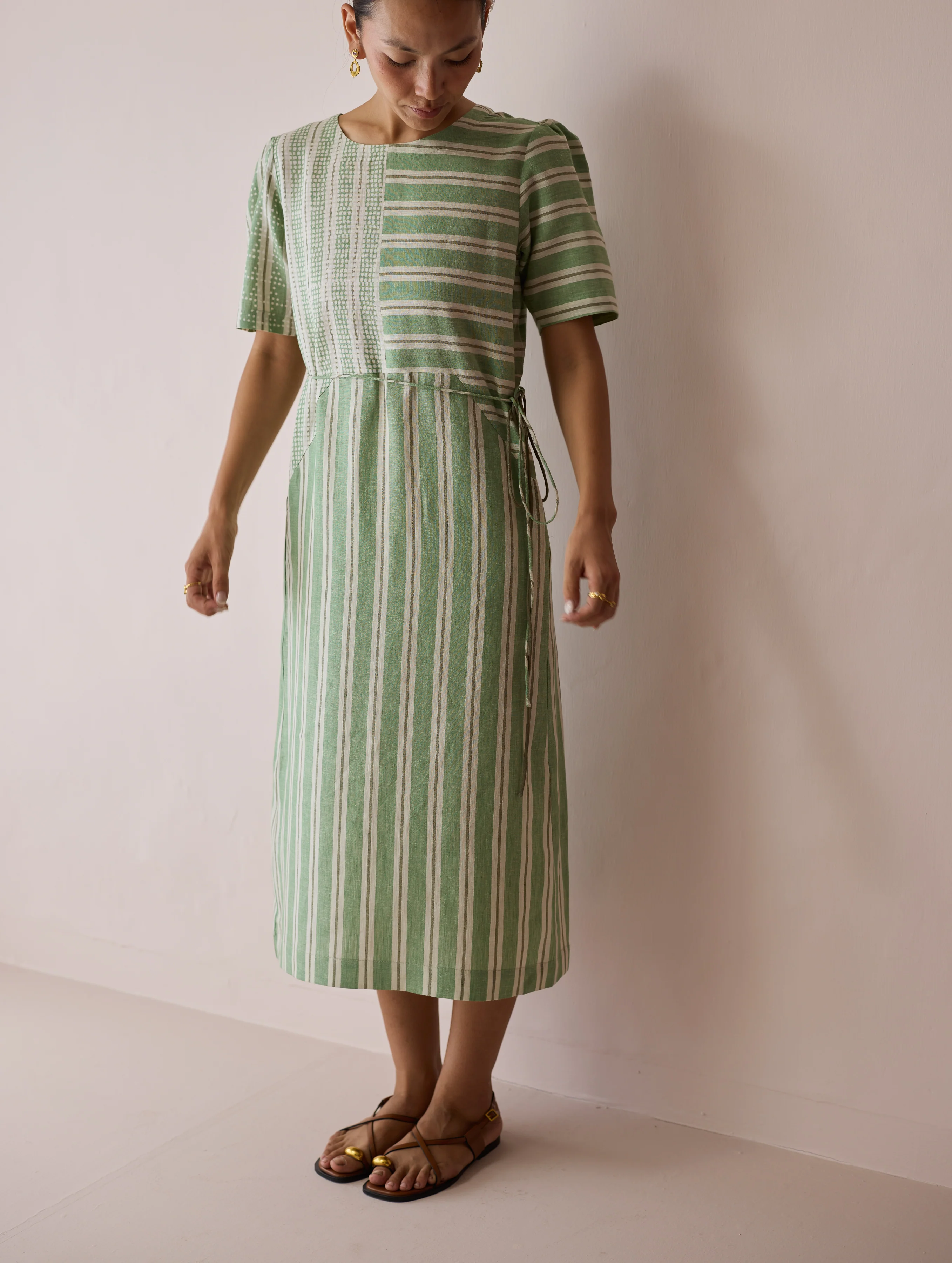 Sola Patchwork Block-Printed Linen Dress - Fern - Image 3